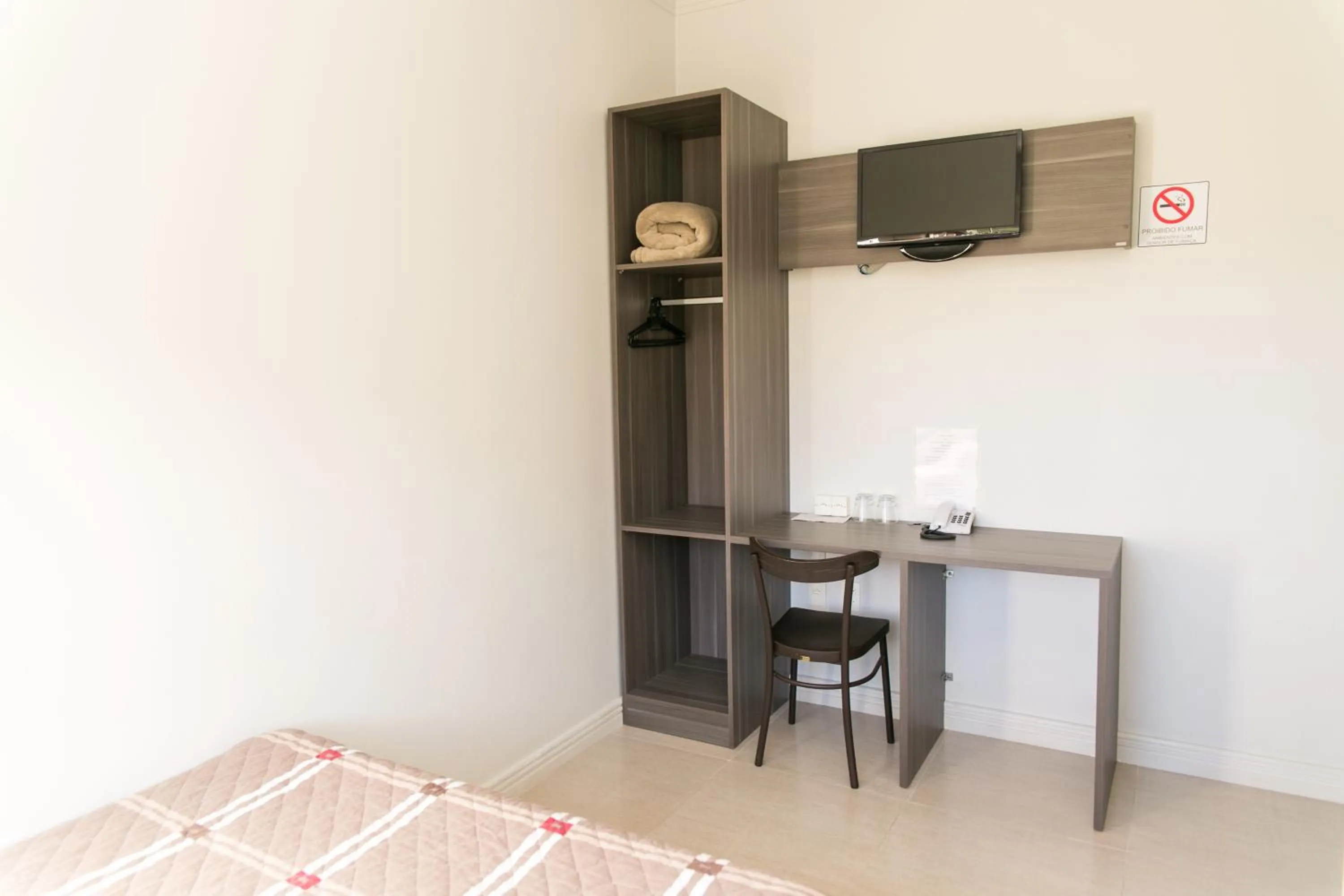 Bed in Hotel Bergozza