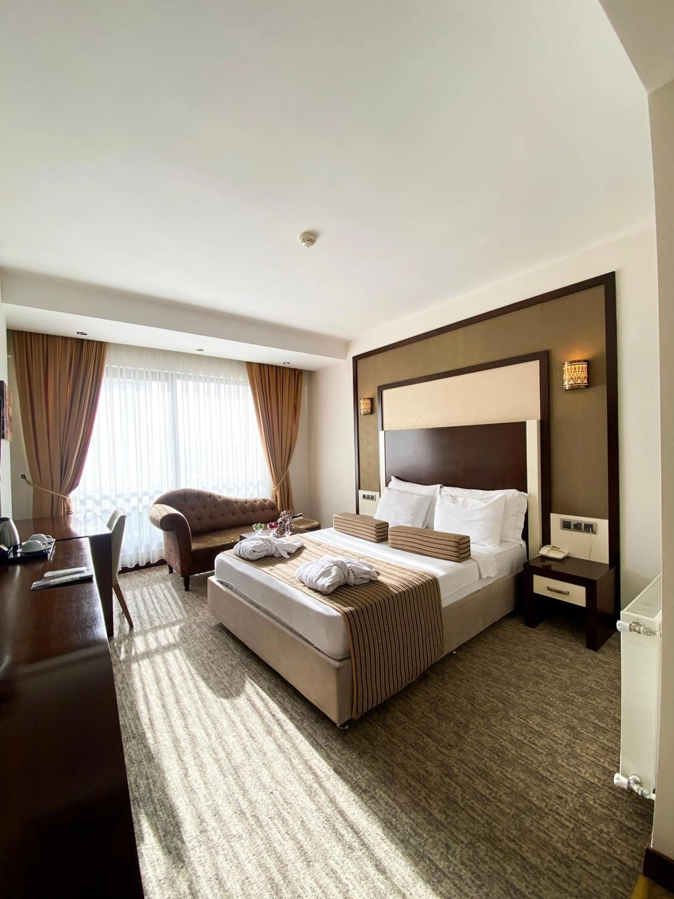 Bed in Lavin Hotel & Spa