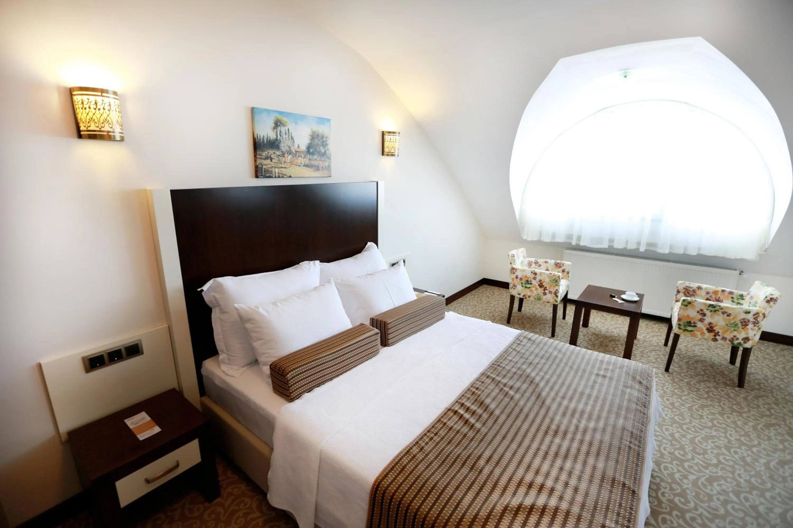 Bedroom, Bed in Lavin Hotel & Spa