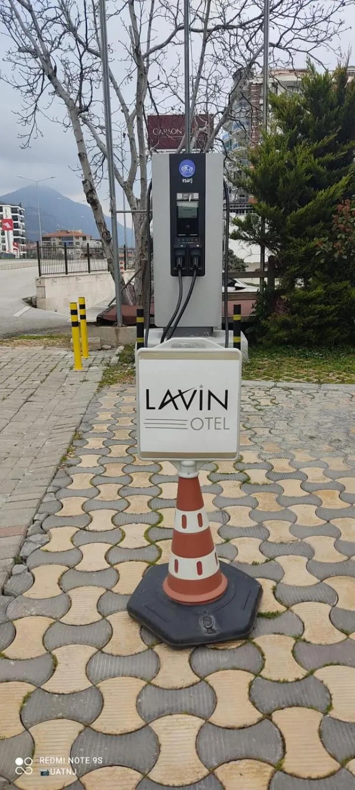 Parking in Lavin Hotel & Spa
