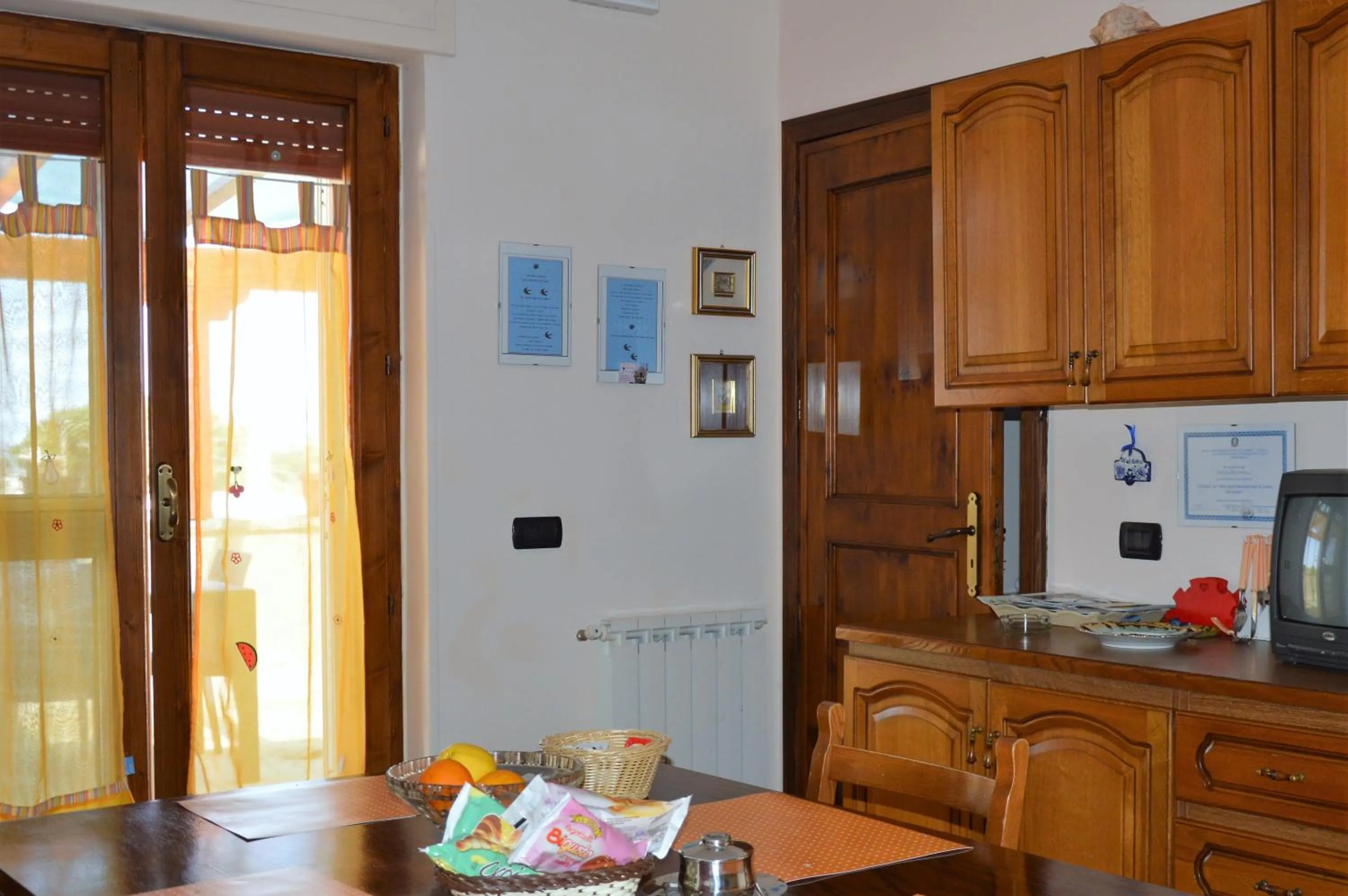 Communal kitchen in Casa delle Rondini