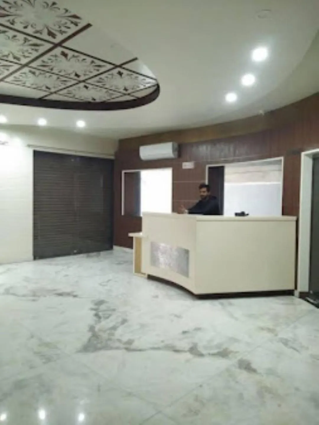 Lobby or reception, Lobby/Reception in HOTEL FOUR SEASON , Varanasi
