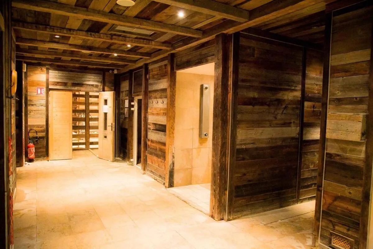 Sauna in Les Alpages d'Herbefin