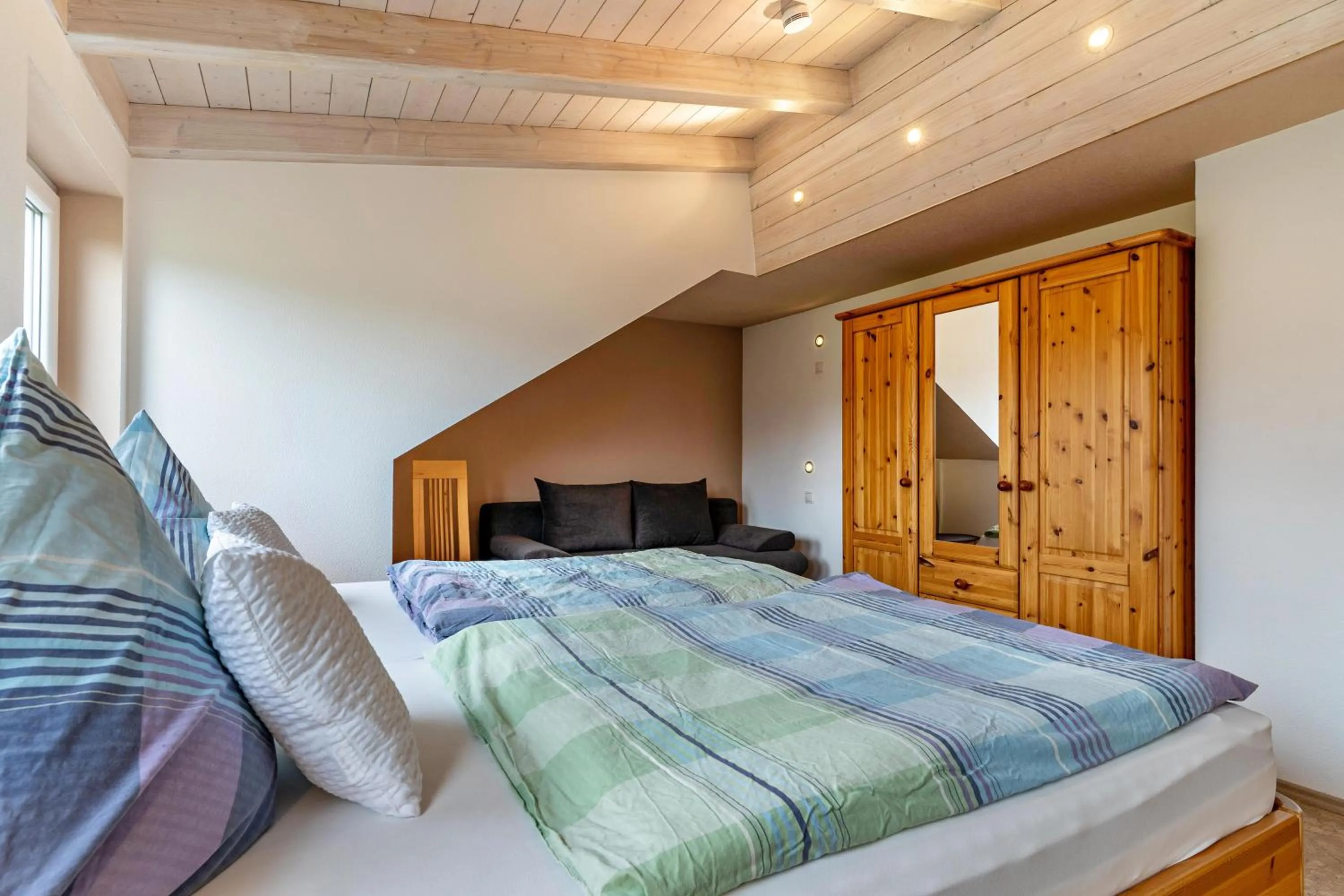 Property building, Bed in Fewo Sonnenschein - Haus Sommerberg