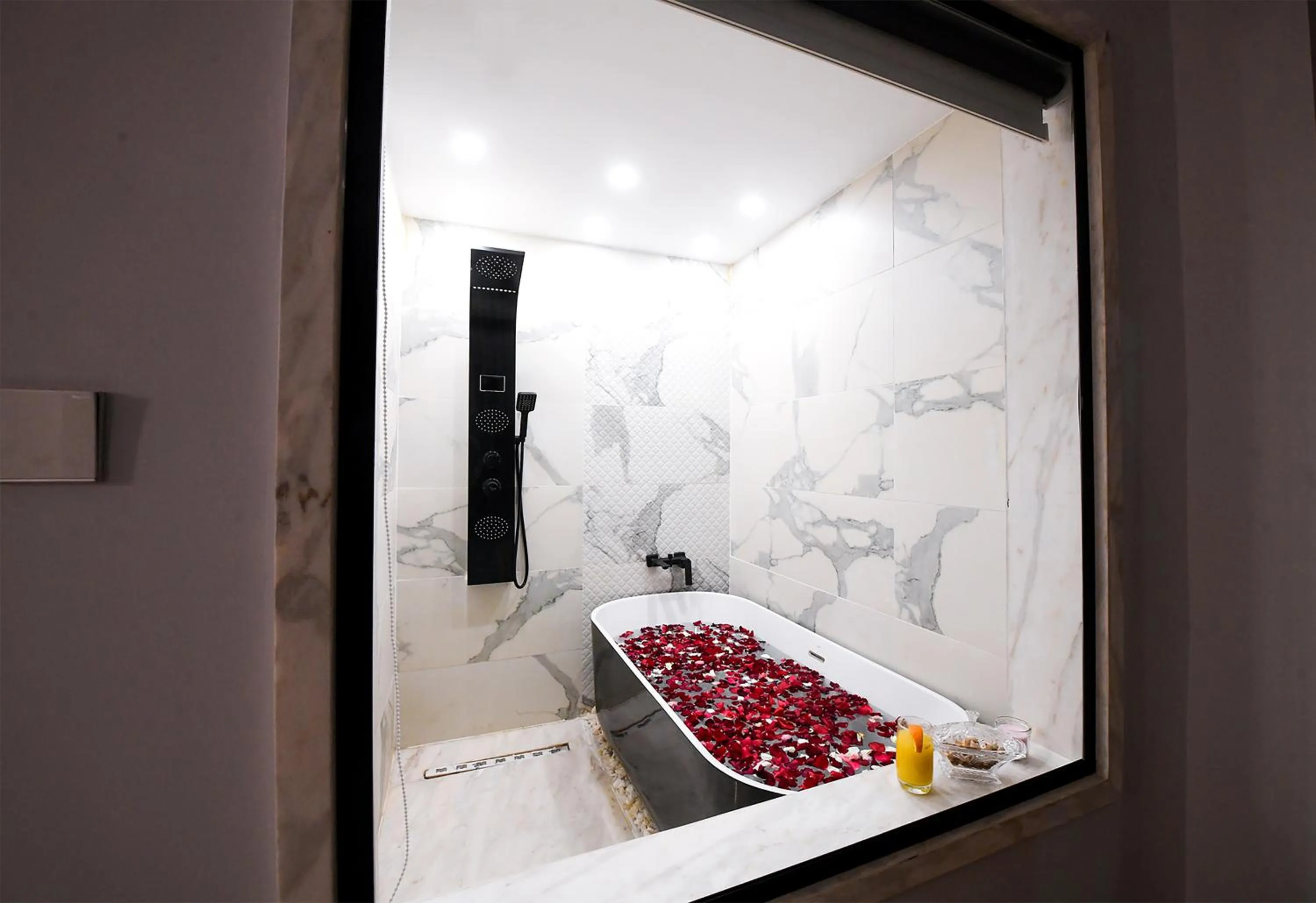 Bathroom in Arabella Premium Residence - New Cairo