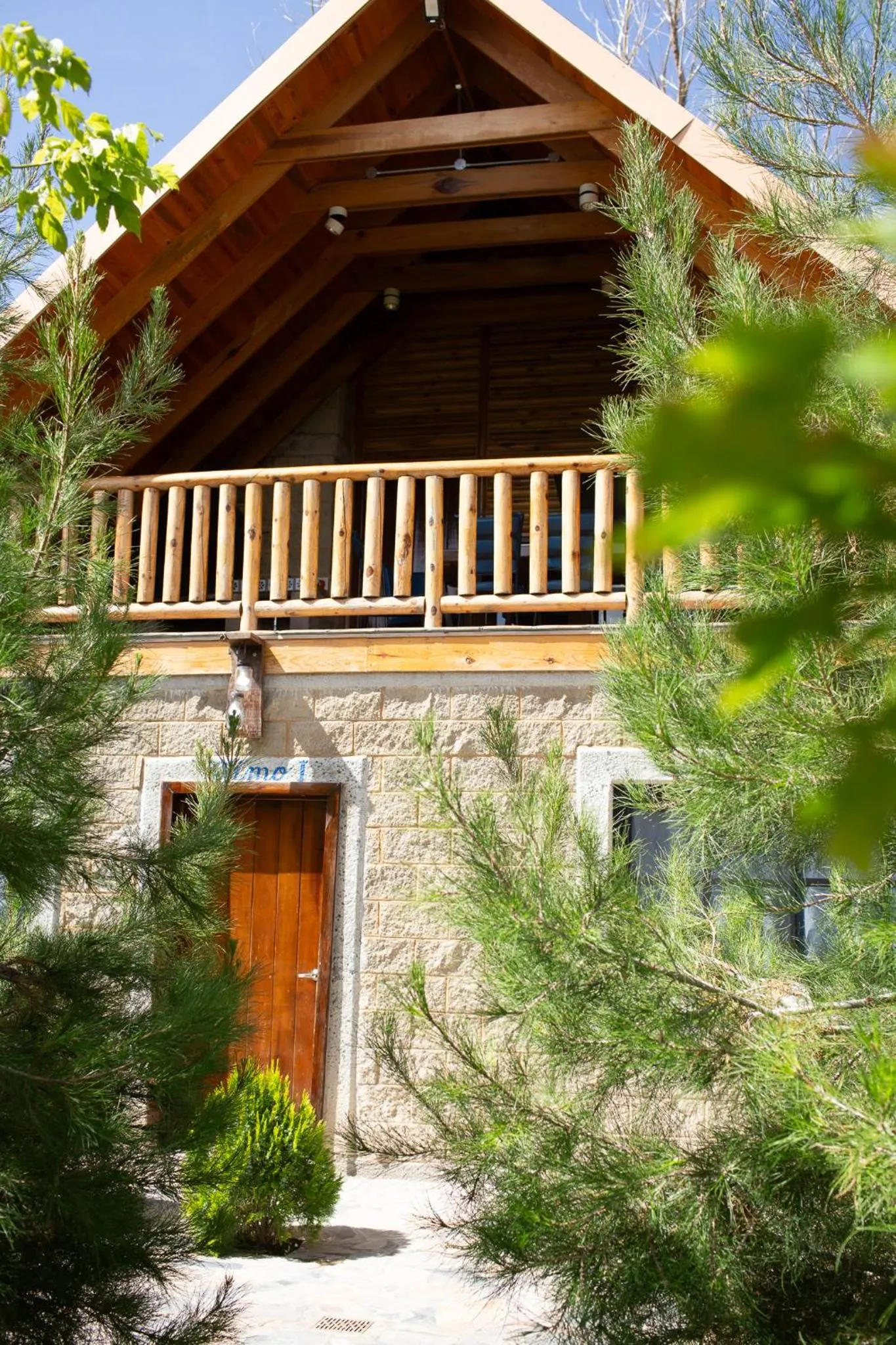 Facade/entrance in Cabañas Bungalos las Alazanas