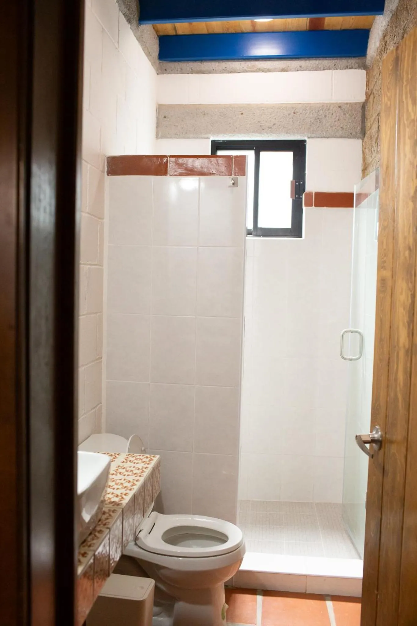 Shower in Cabañas Bungalos las Alazanas