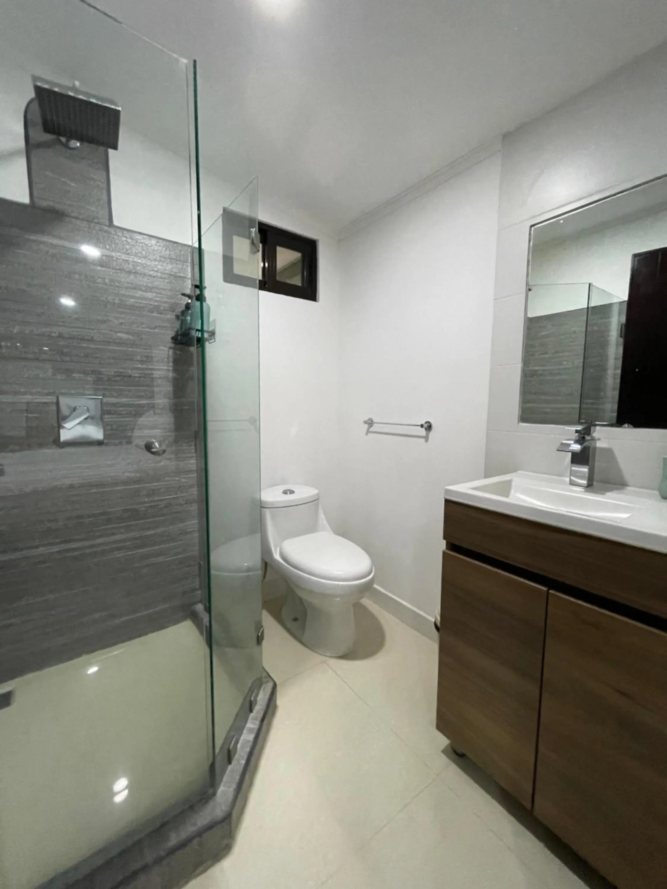 Shower in Fuego Lodge