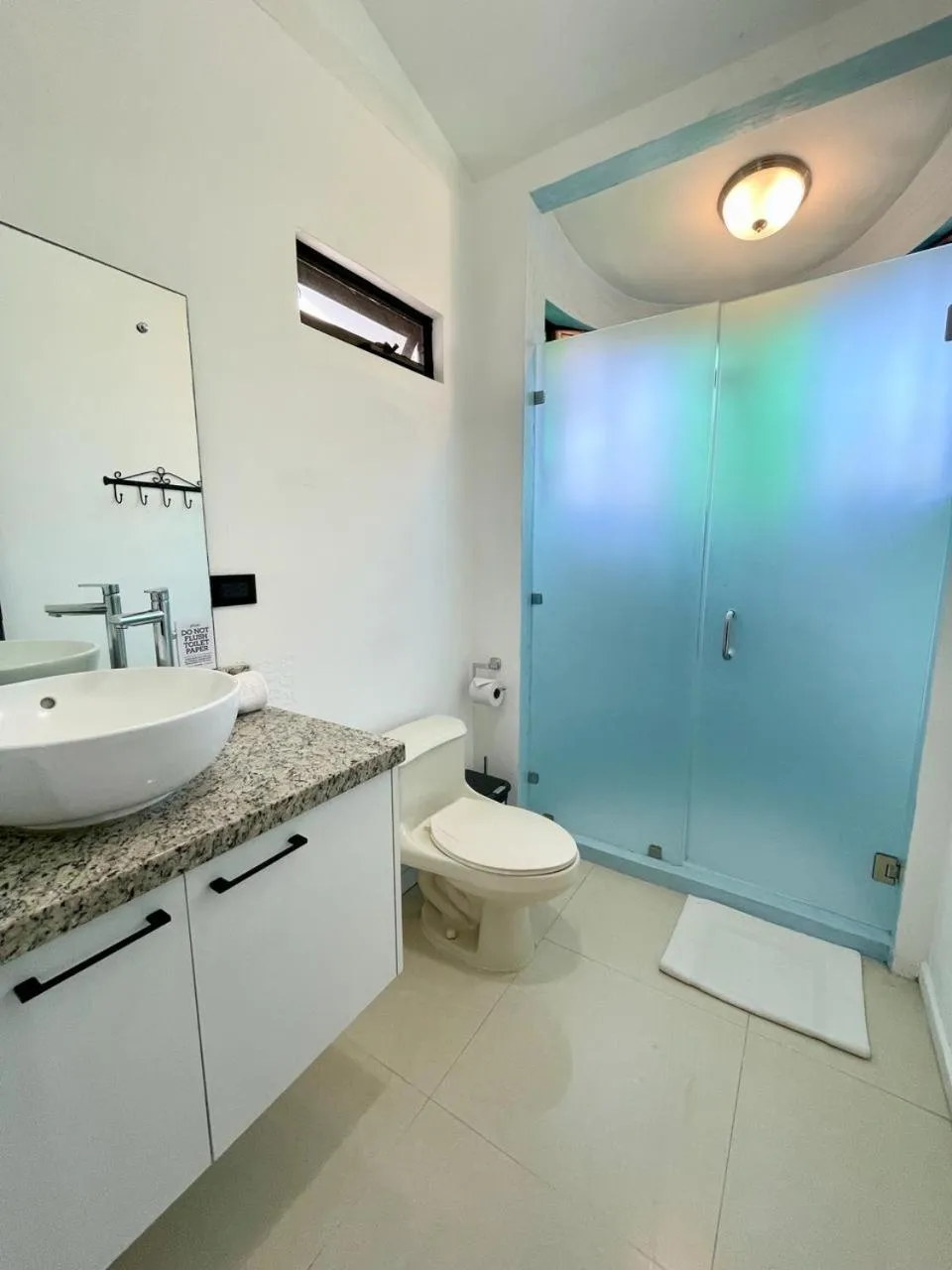 Bathroom in Fuego Lodge