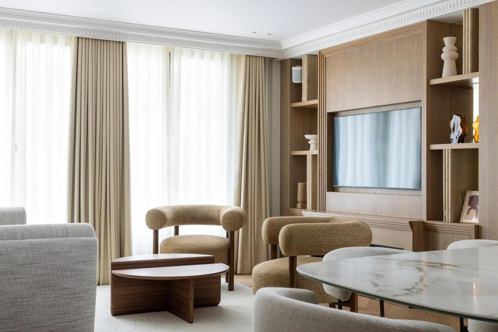 Living room in HIGHSTAY - Luxury Serviced Apartments - Centre Pompidou