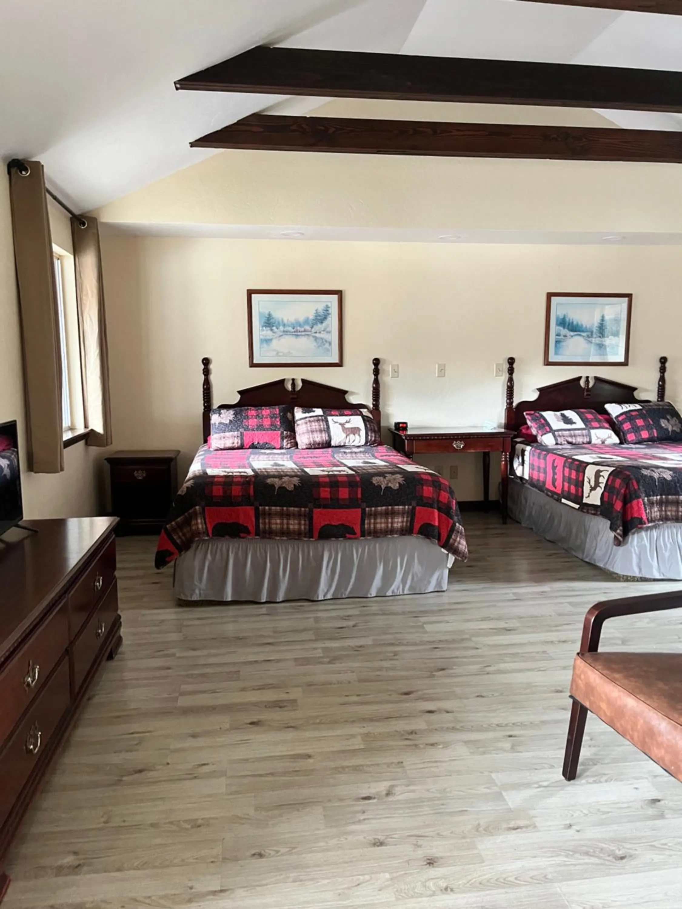 Bed in Dean Creek Resort