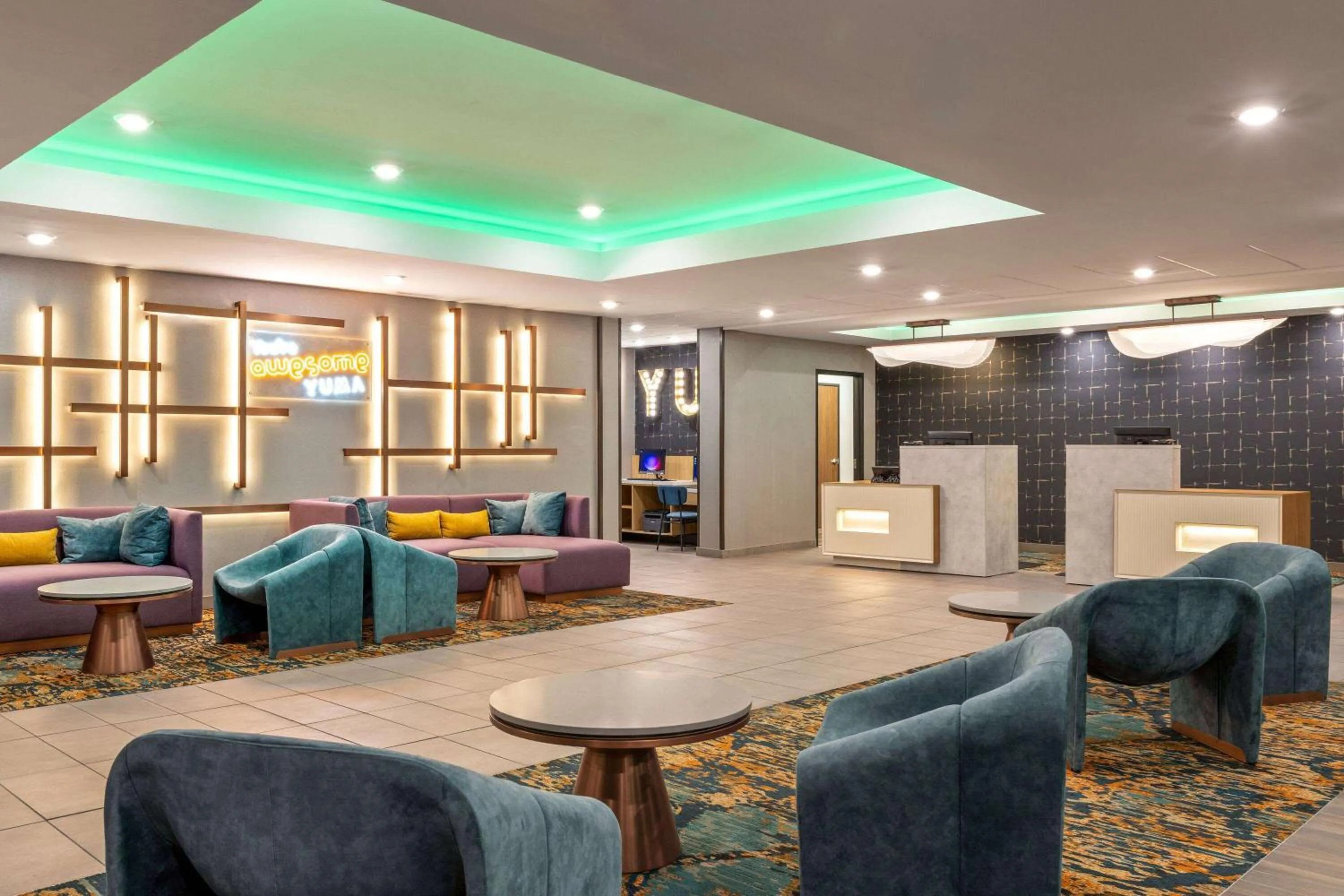 Lobby or reception in La Quinta Inn & Suites by Wyndham Yuma