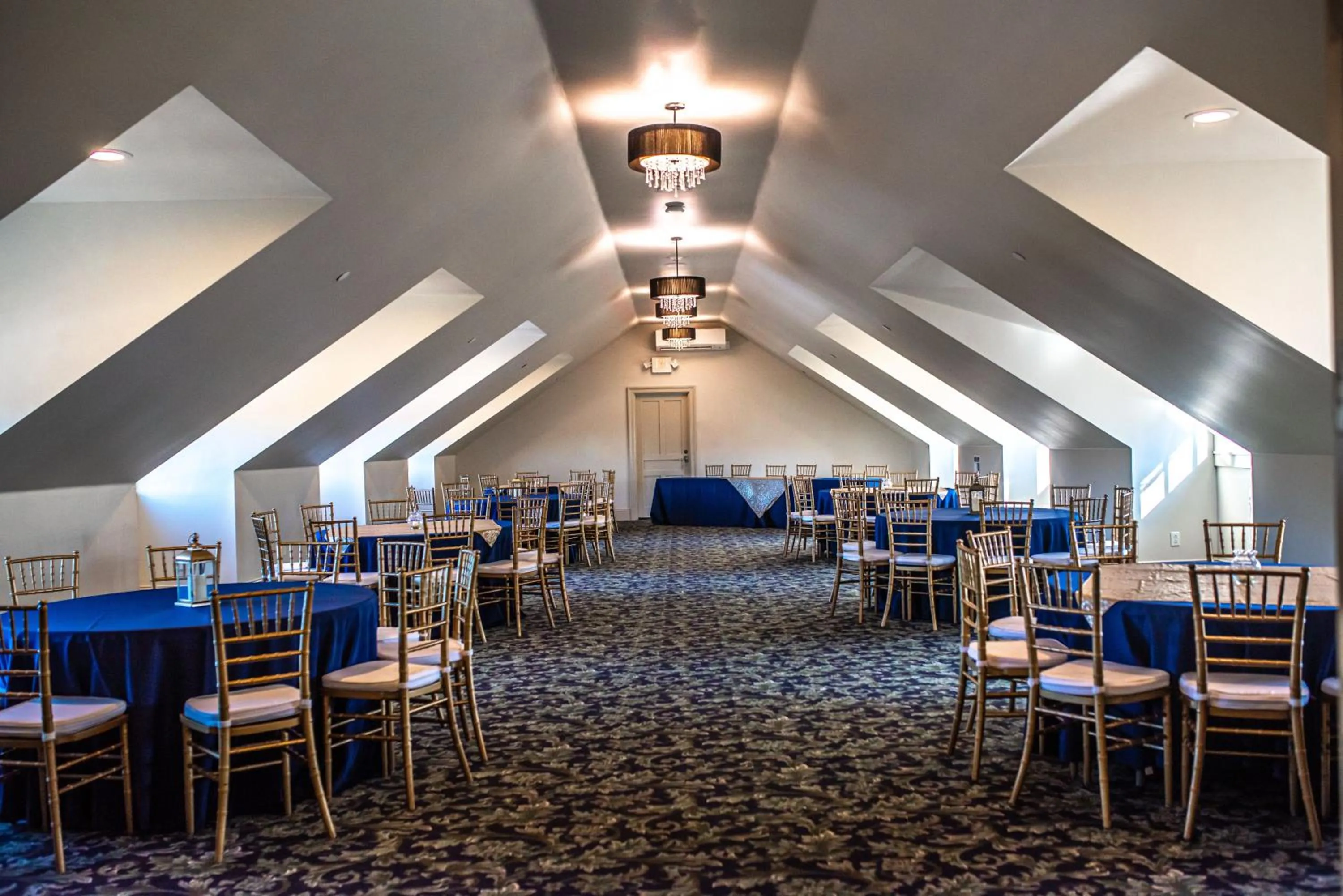 Banquet/Function facilities in White House Hotel