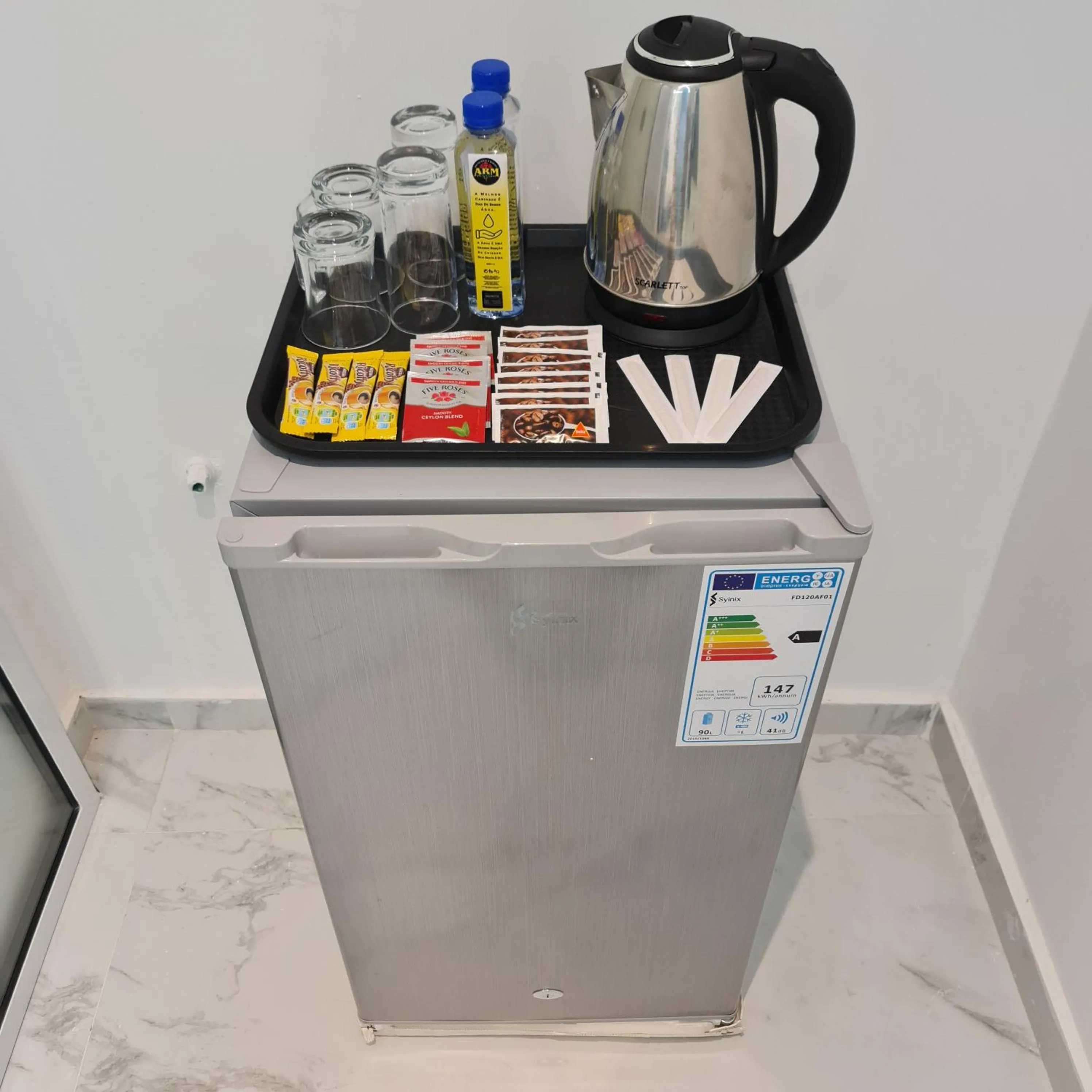 Coffee/tea facilities in White Garden Hotel