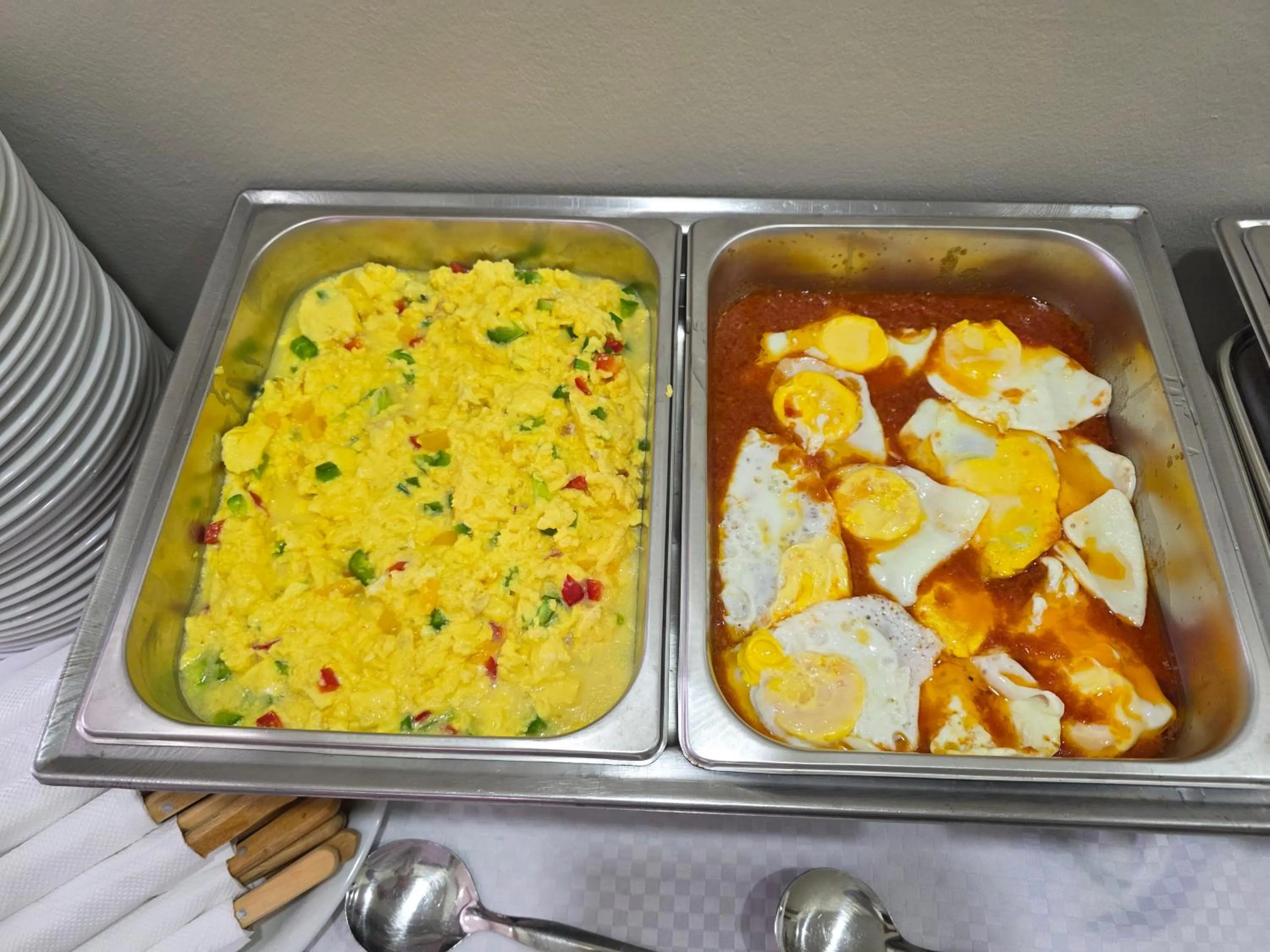 Breakfast in White Garden Hotel