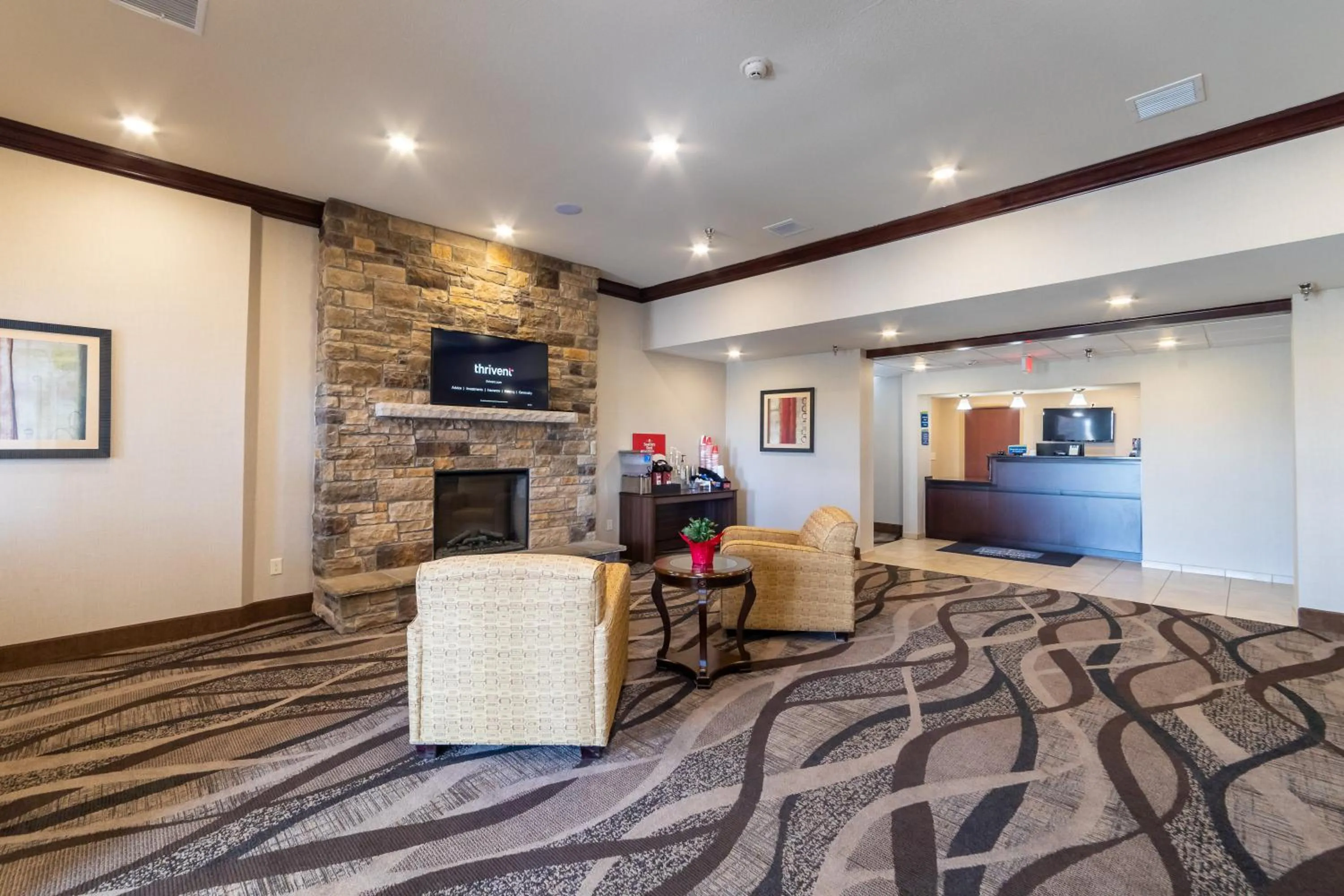 Lobby or reception in Cobblestone Inn and Suites - Eaton