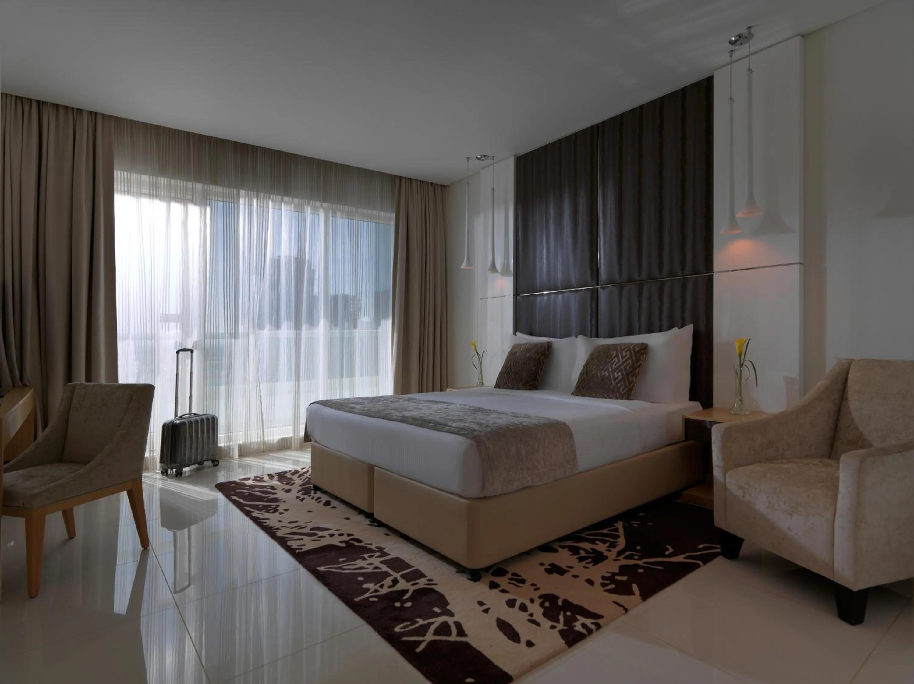 Bedroom, Bed in DAMAC Maison Canal Views