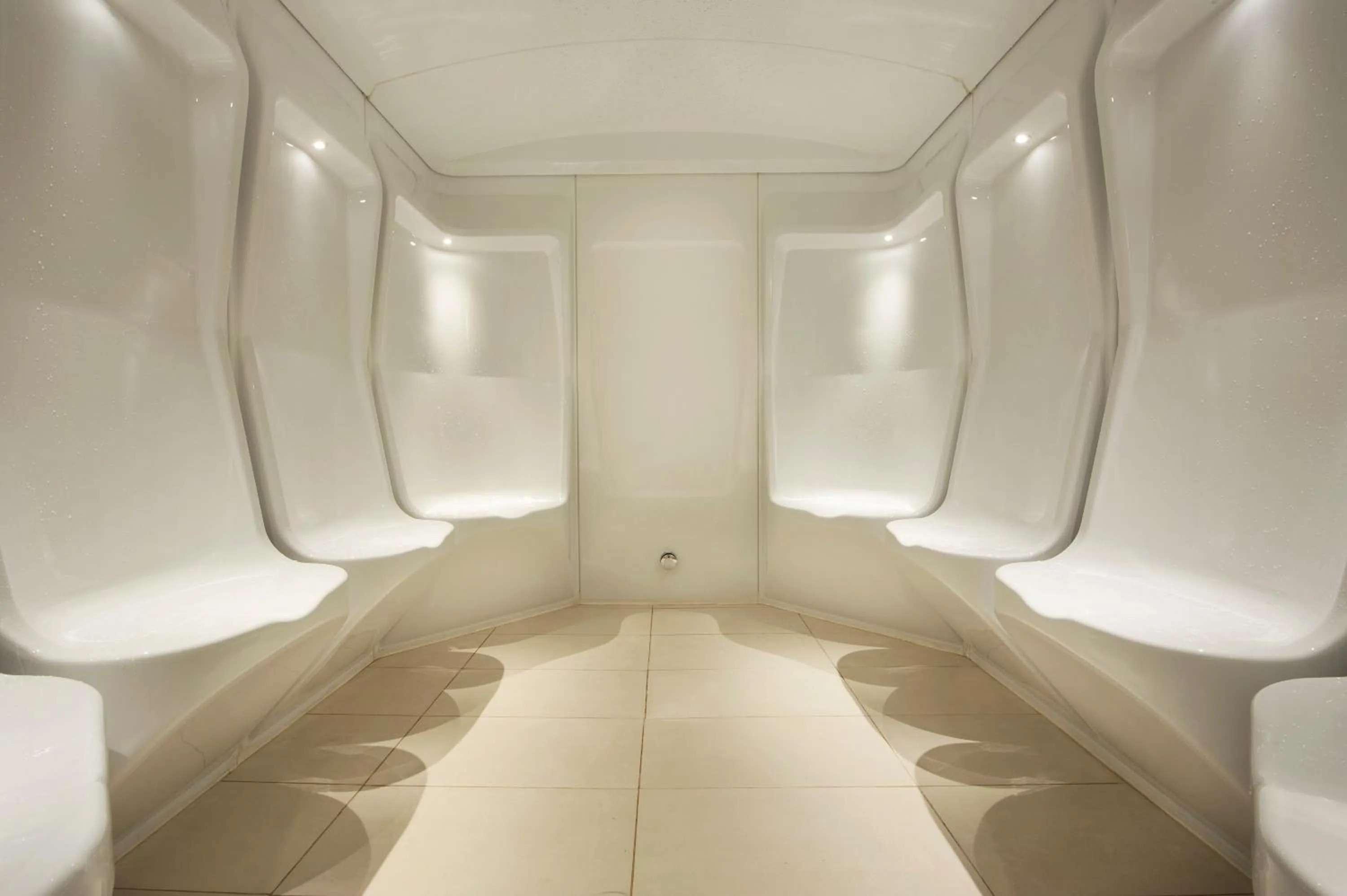 Spa and wellness centre/facilities in DAMAC Maison Canal Views