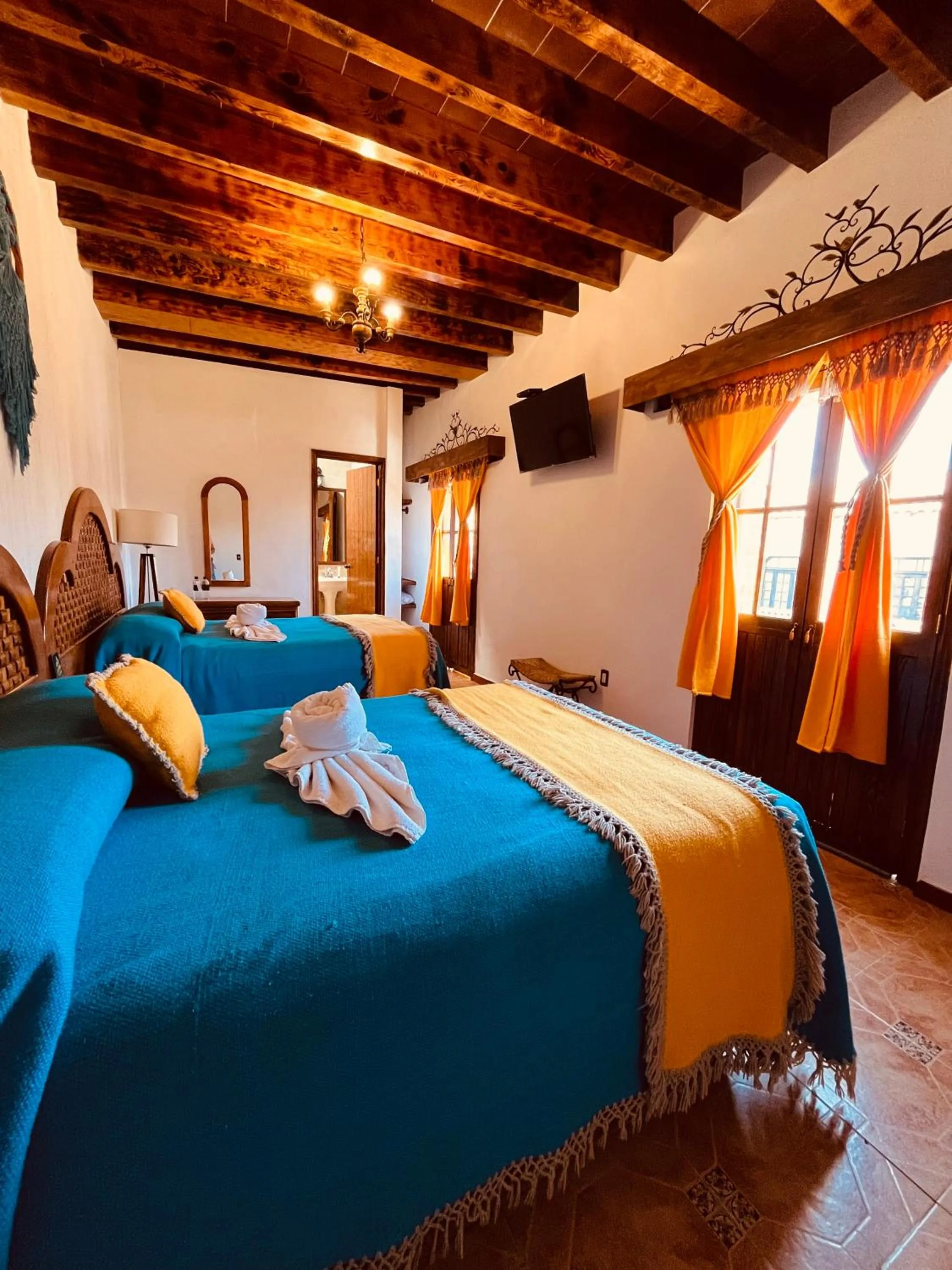 Photo of the whole room, Bed in Hotel El Aguila, Villa del Carbón