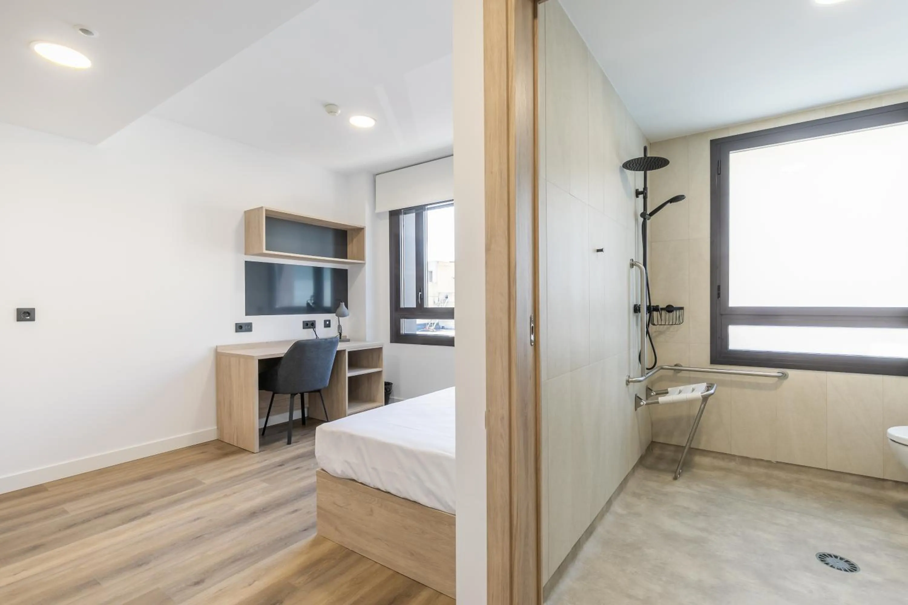 acessibility in Micampus Manuel Tovar 6 Student Residence