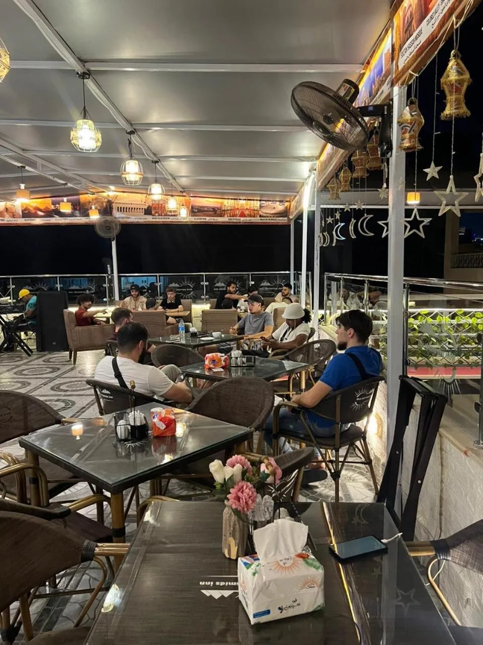 Restaurant/places to eat in Nun Pyramids INN