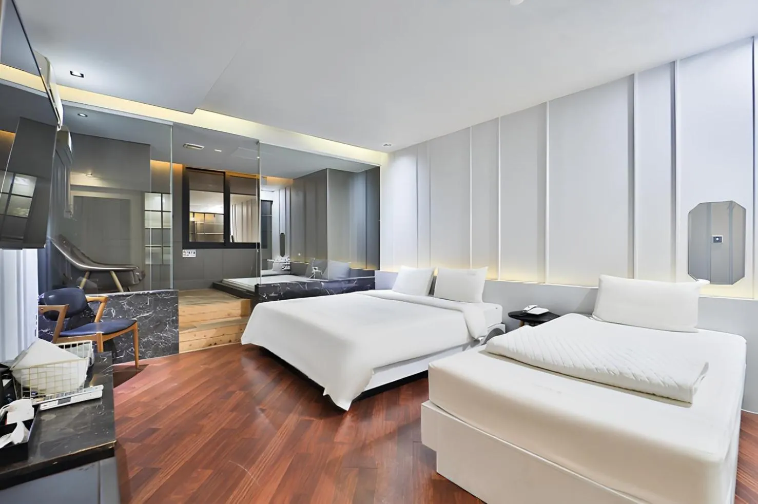 Bed in 2 Heaven Hotel Seomyeon