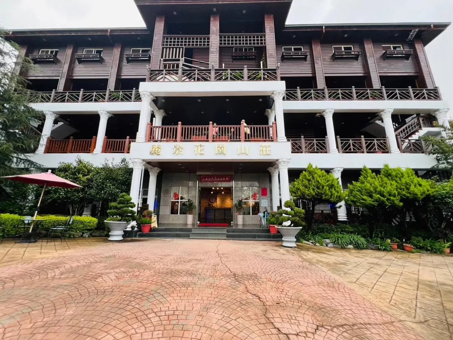 Liching Garden Villa