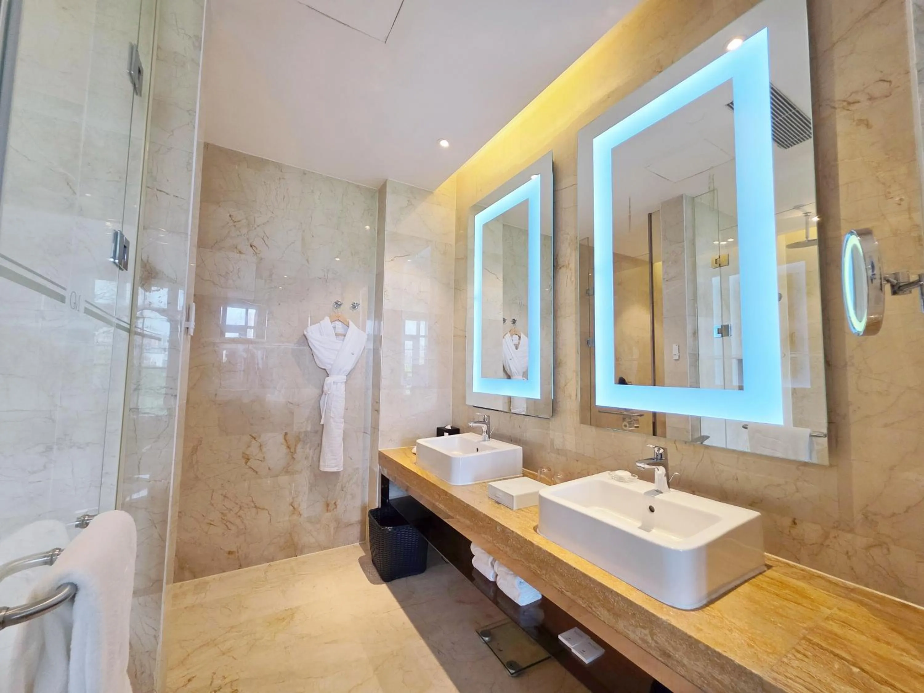 Toilet in Gran Melia Xi'an