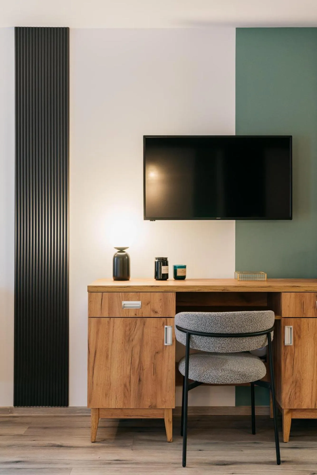 TV and multimedia in ORSO Rooms & Apartments - LoftAffair Collection