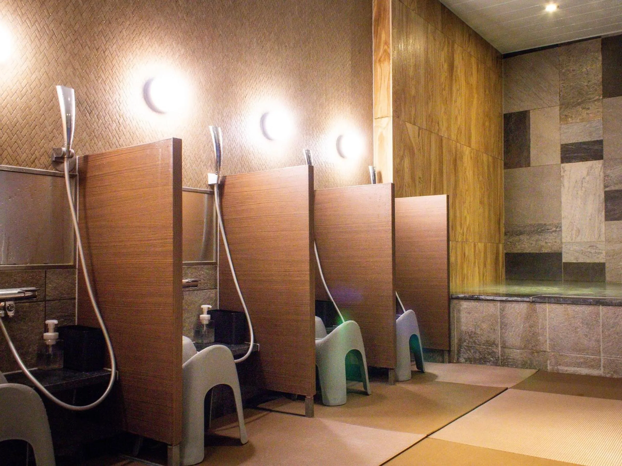 Public Bath in HOTEL RELIEF Sapporo Susukino