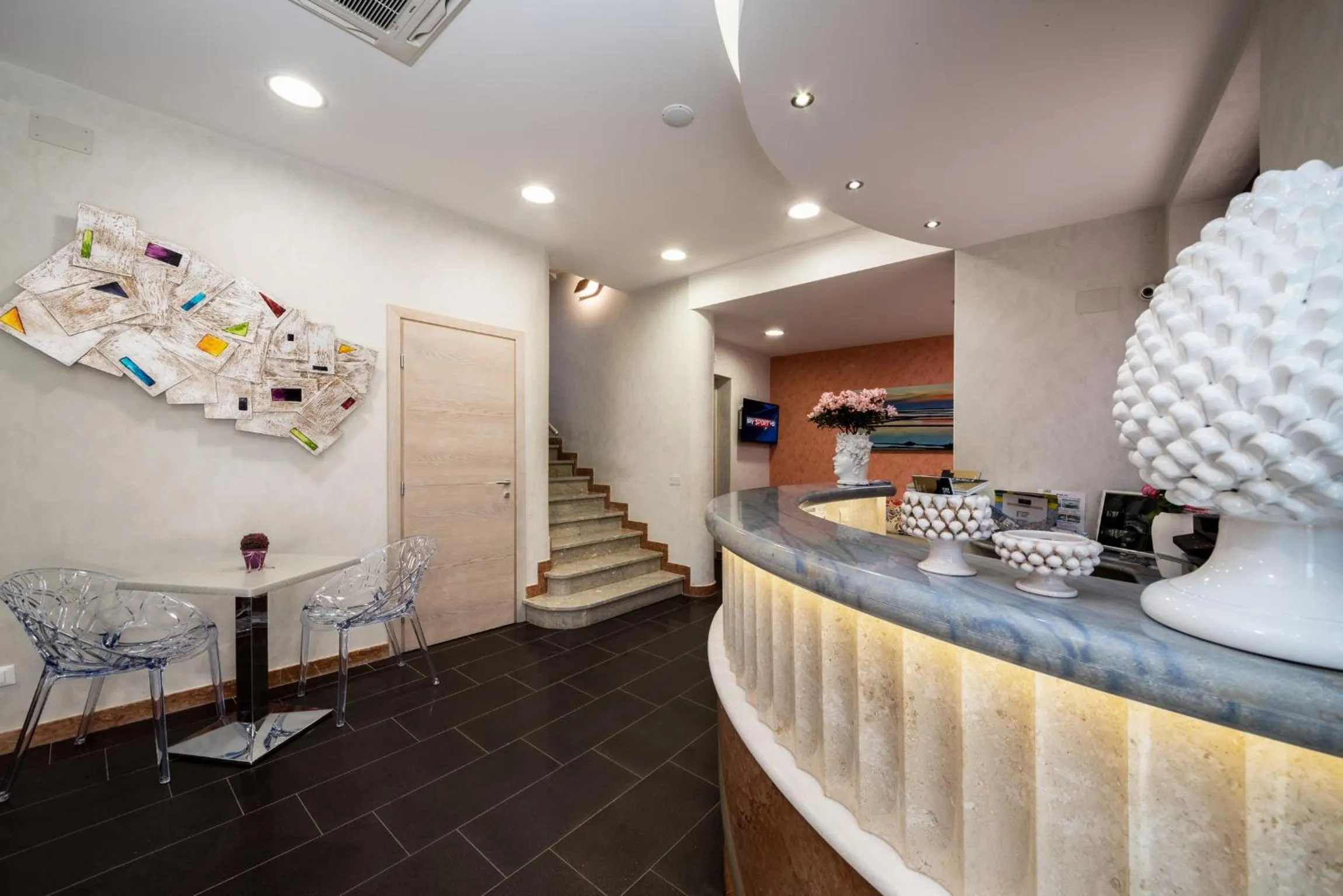 Lobby or reception in Hotel Biancolilla