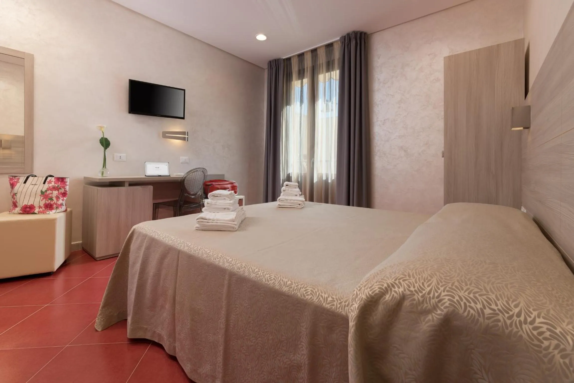 Bed in Hotel Biancolilla