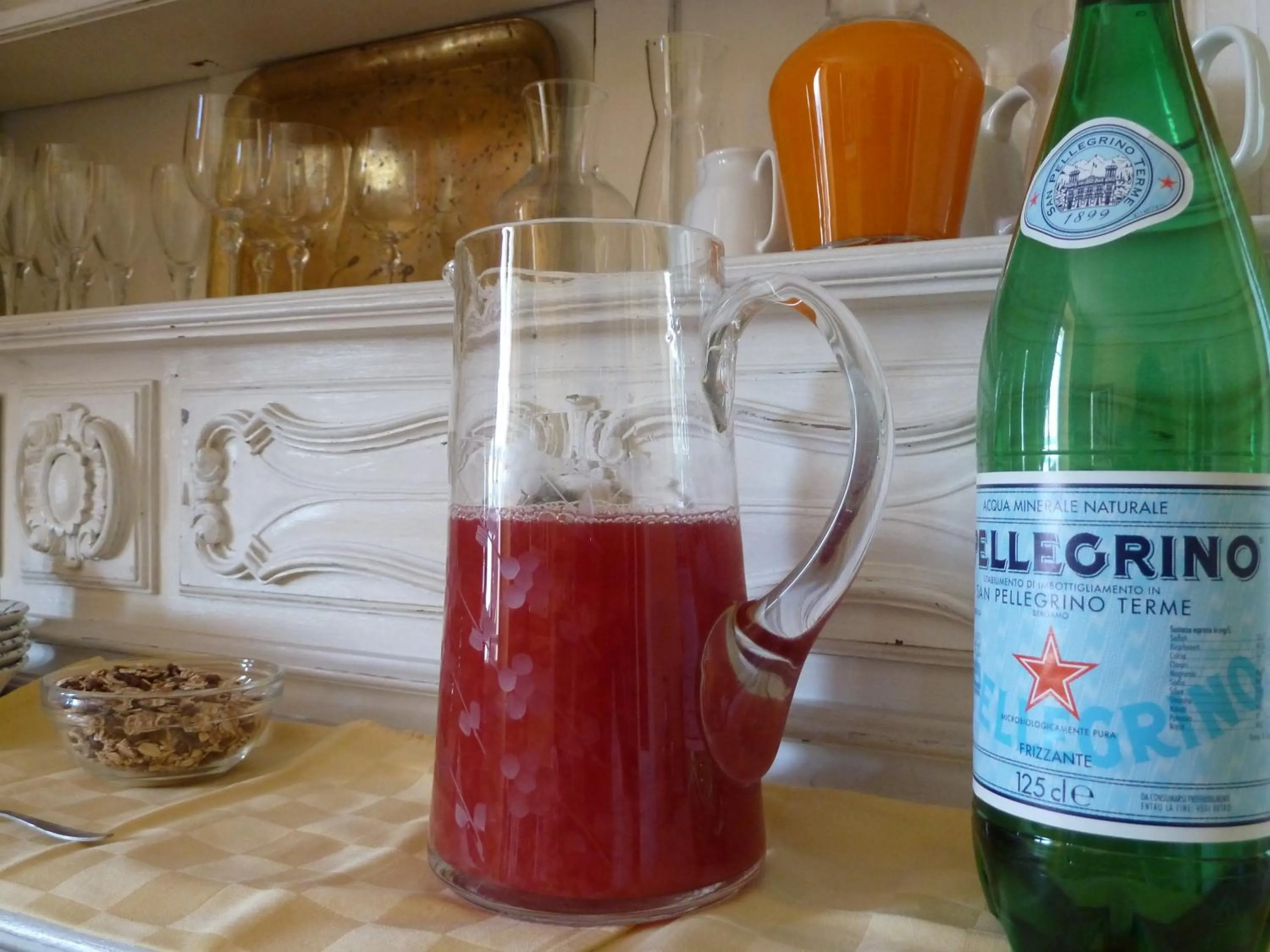 Continental breakfast in B&B Casa Forster