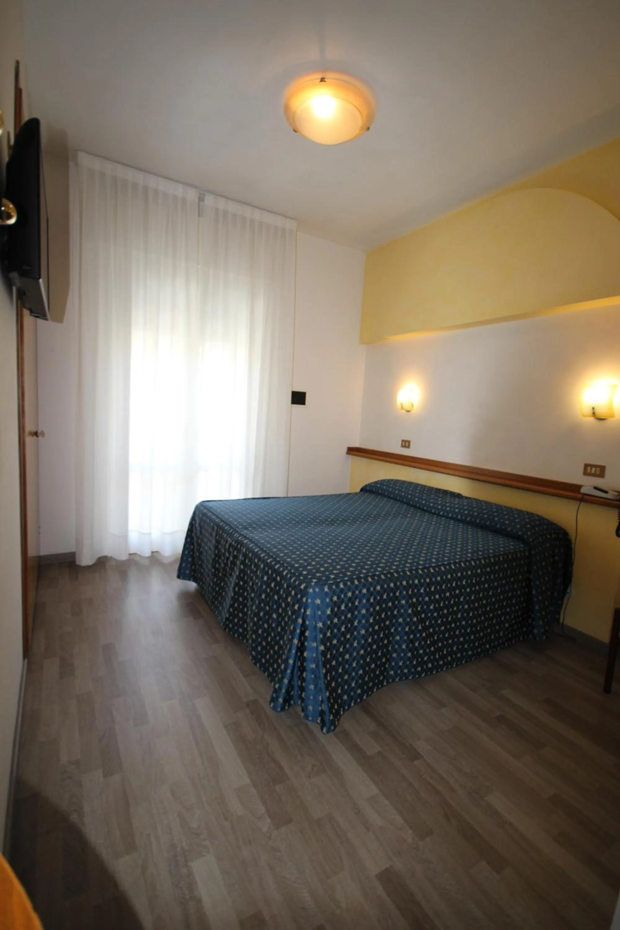 Bedroom, Bed in Hotel Roma