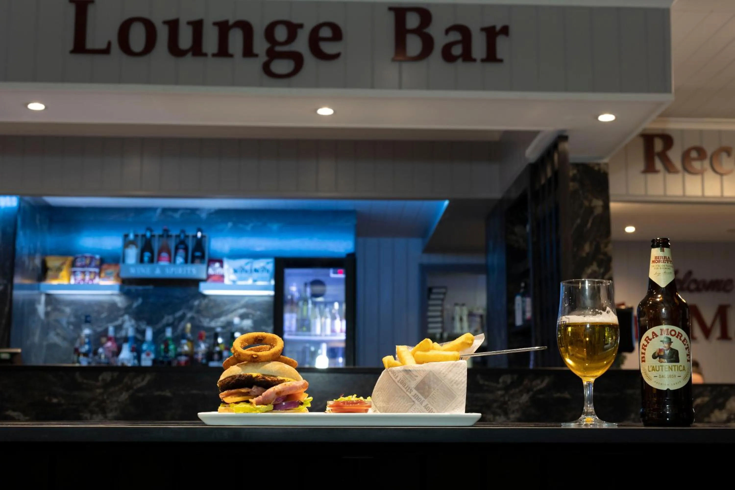 Lounge or bar in Best Western Manor Hotel