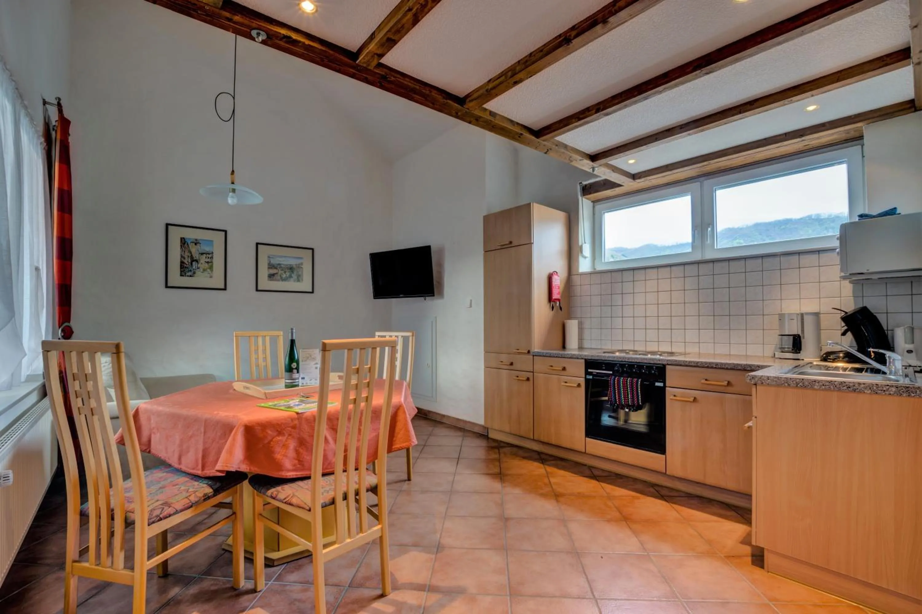 Kitchen or kitchenette in Naturlaub-Domizil Oster-Franzen