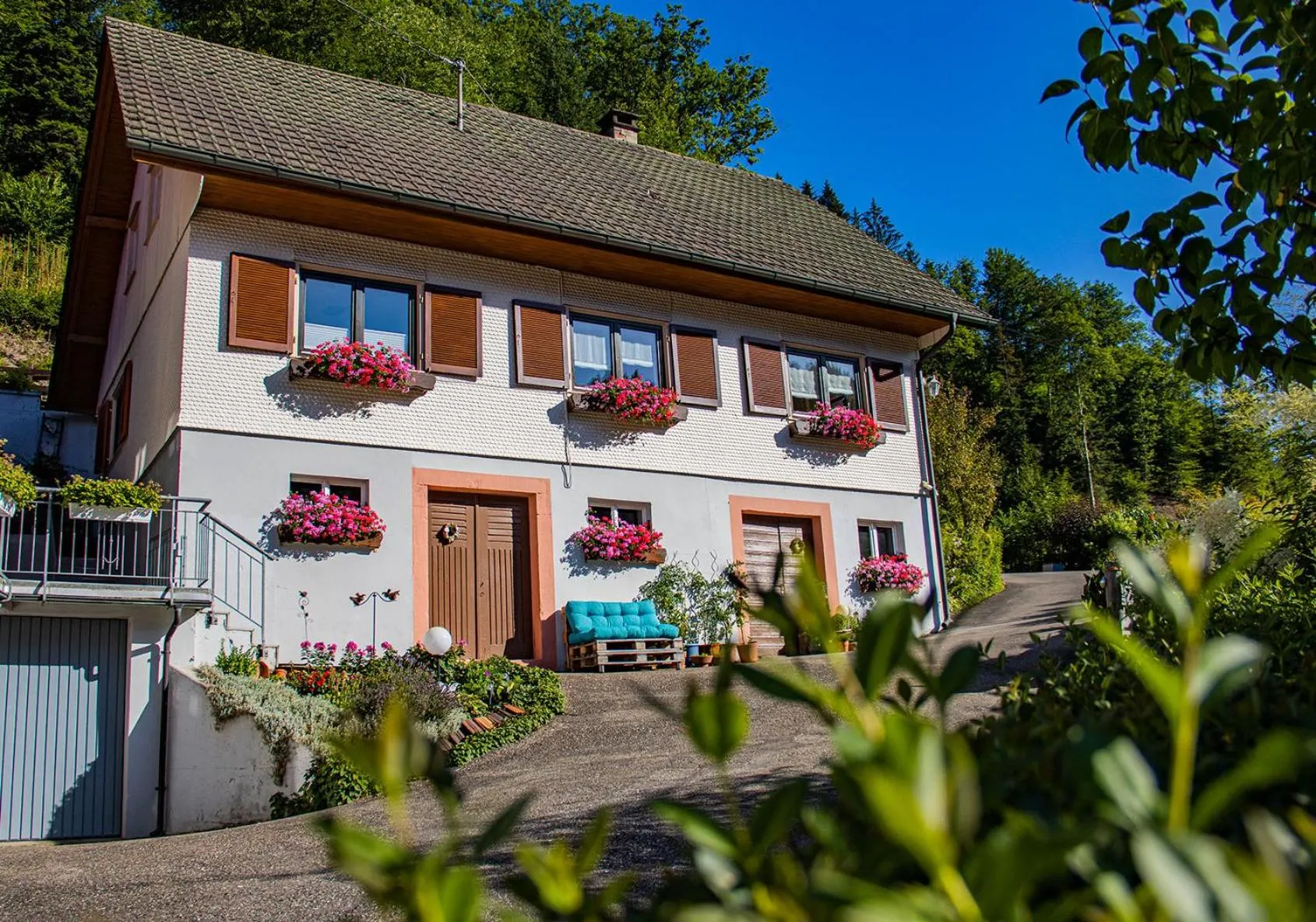Property building in Haus Niedermättle