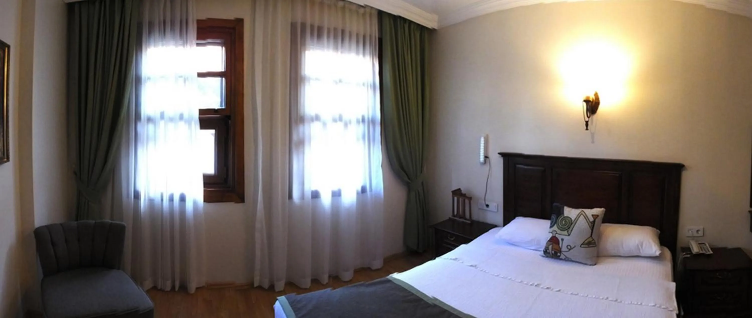 Bed in Hadrian Gate Hotel