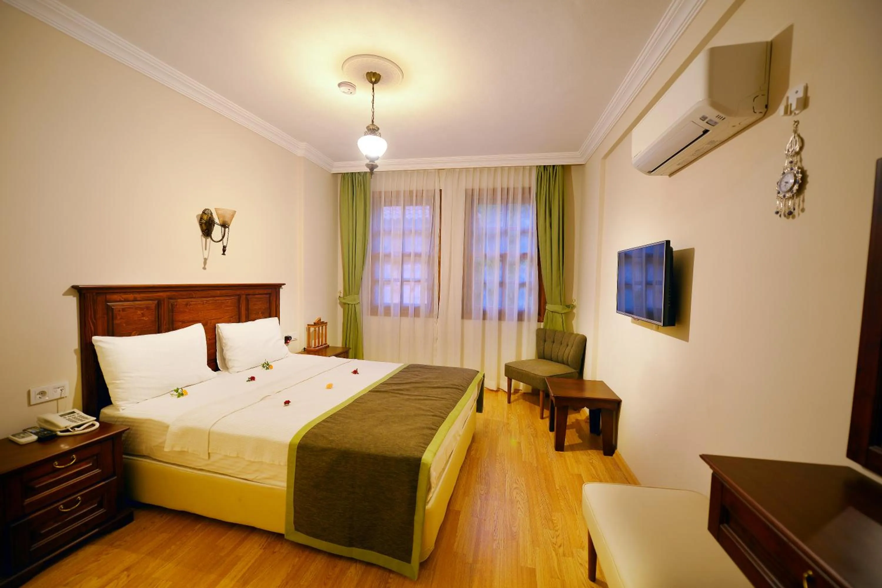 Other, Bed in Hadrian Gate Hotel