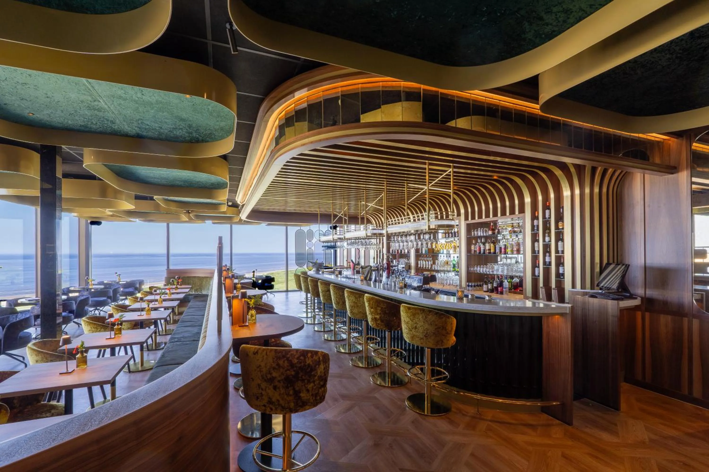 Lounge or bar in Strandhotel Het Hoge Duin