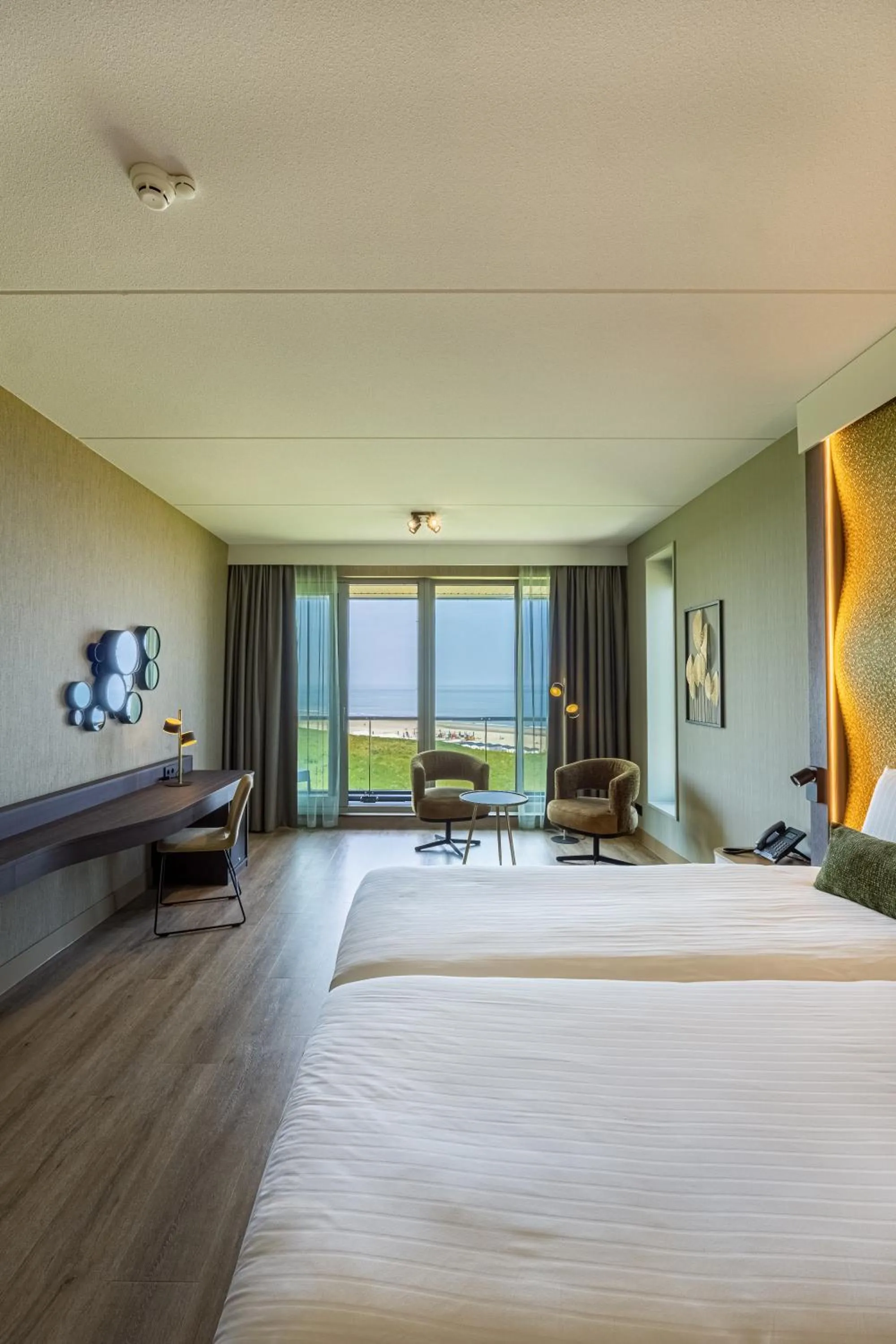 Bed in Strandhotel Het Hoge Duin