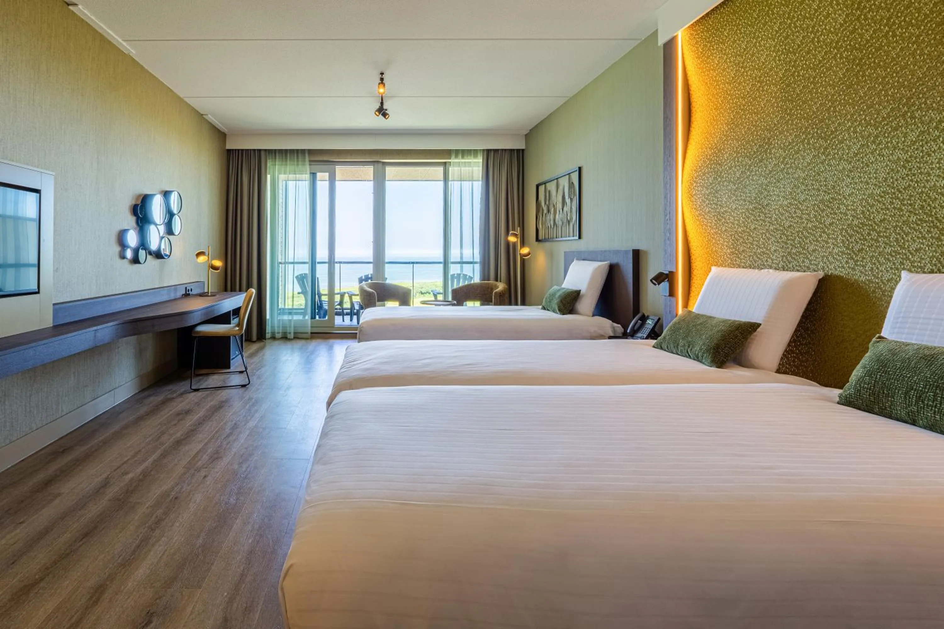 Bed in Strandhotel Het Hoge Duin