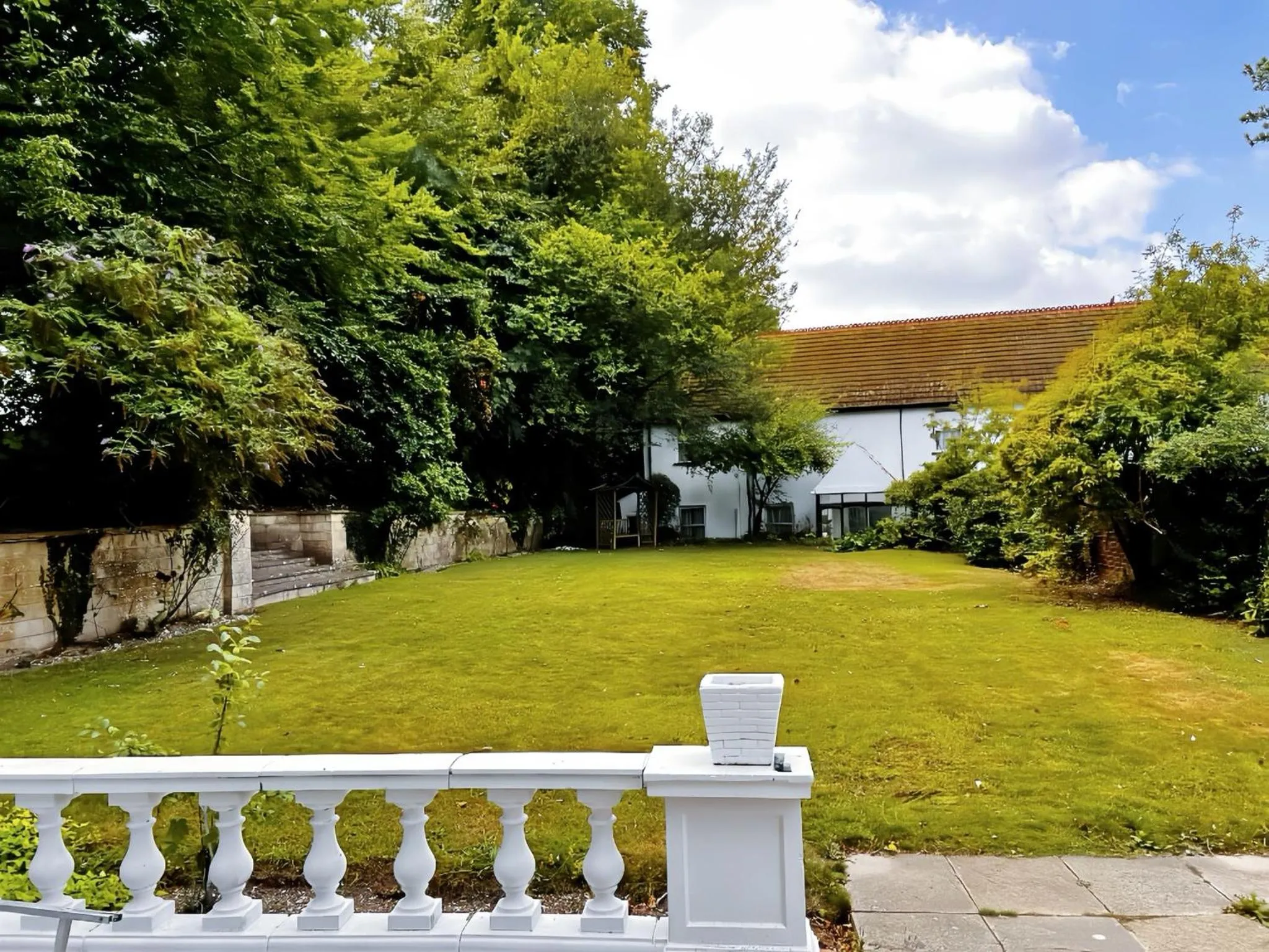 Garden in Best Western Andover