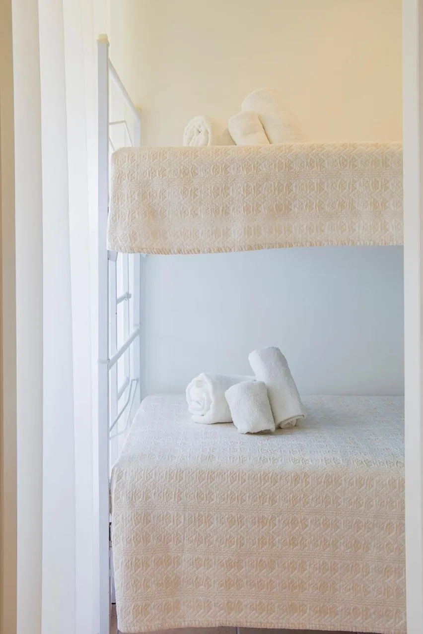 Bed in Hotel Pacific