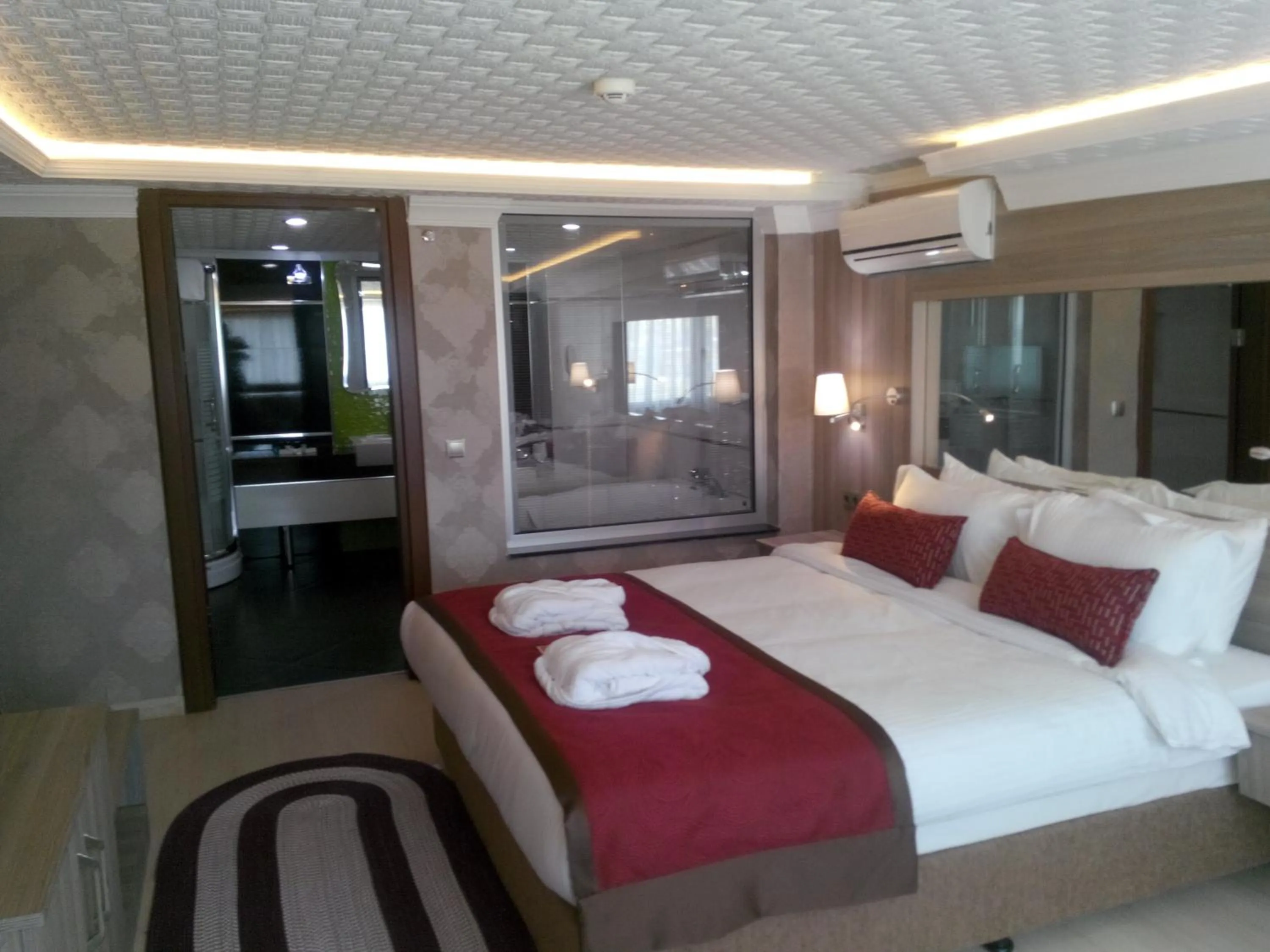 Bedroom, Bed in Ramada Usak