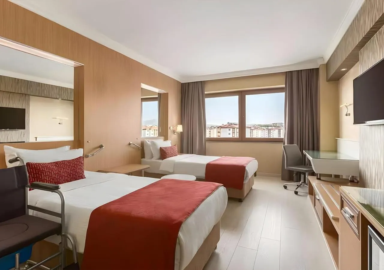 Bedroom, Bed in Ramada Usak