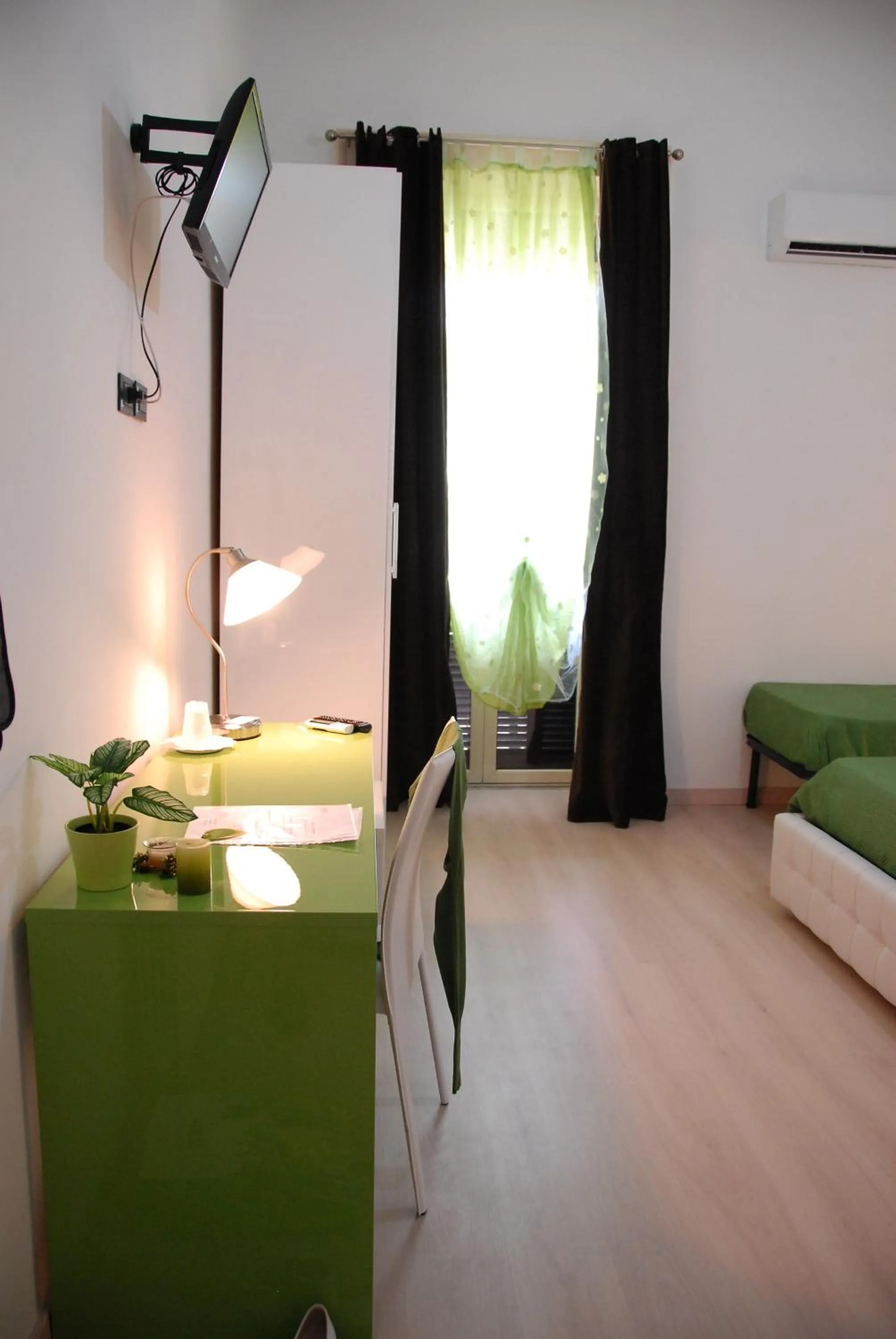 Decorative detail, Bed in Messina41 Hotel