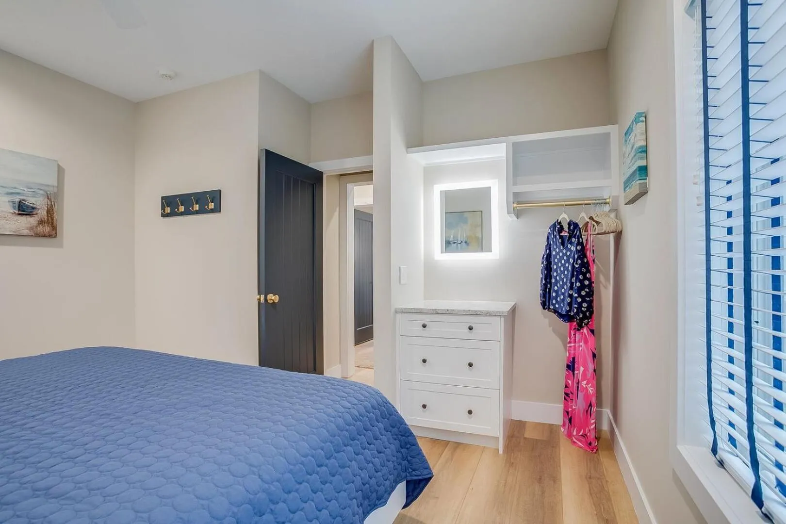 Bed in Lakemore Resort