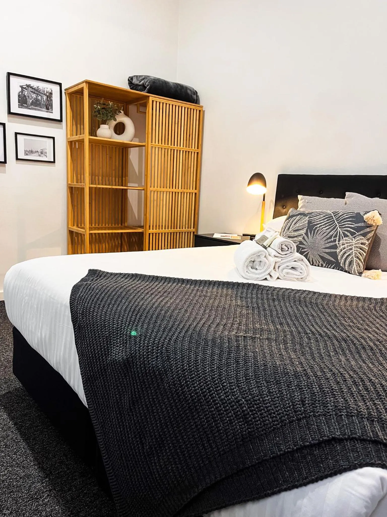 Bedroom, Bed in Manjimup Hotel