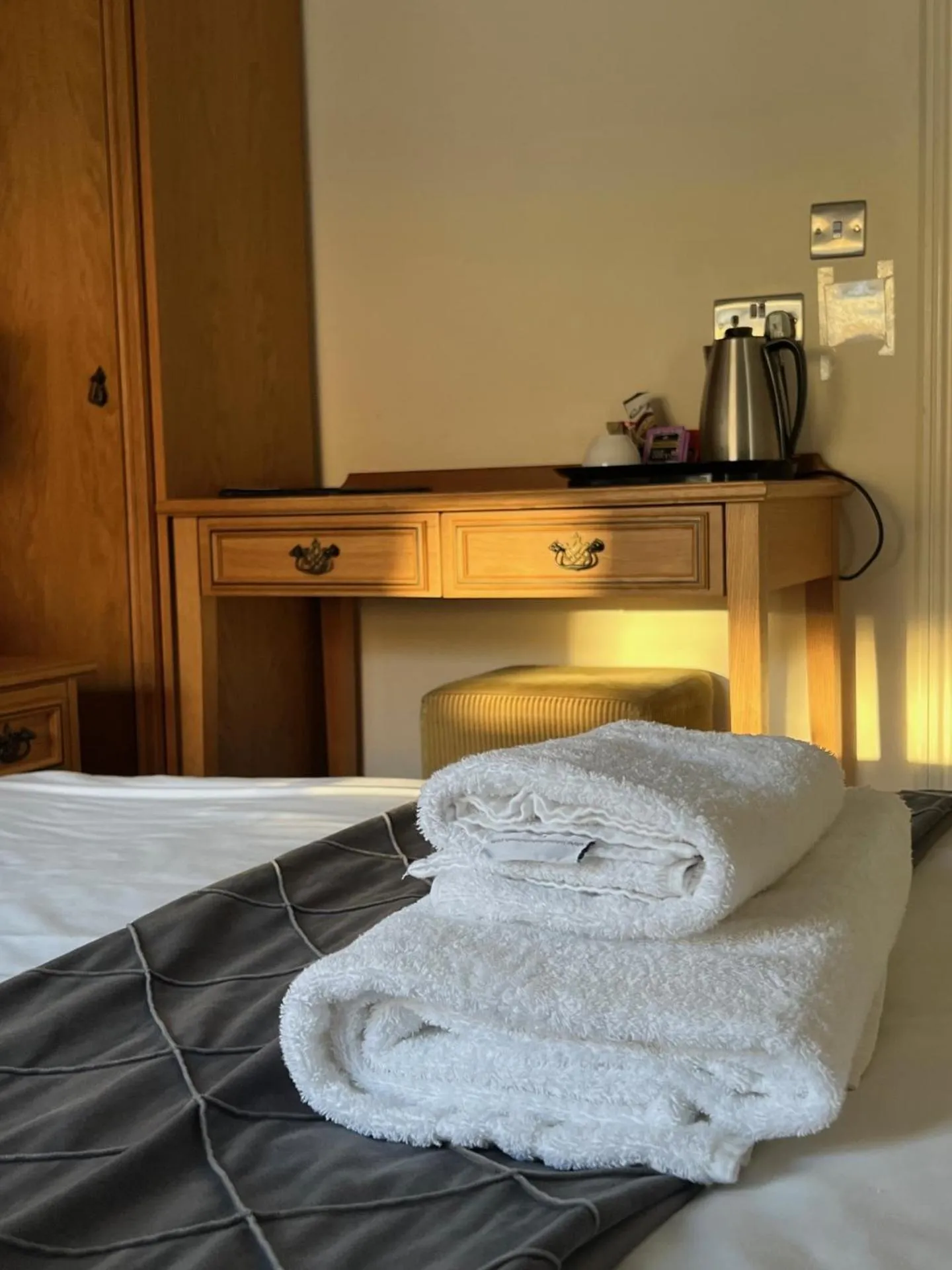 Bed in The George Inn